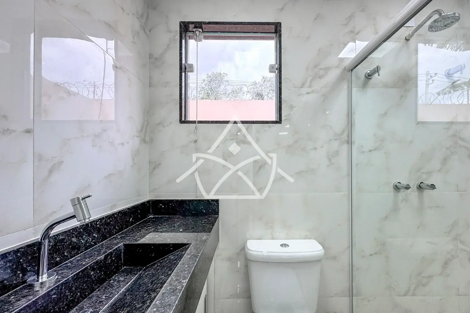 Casa no Verdes e Mar no Recreio dos Bandeirantes
