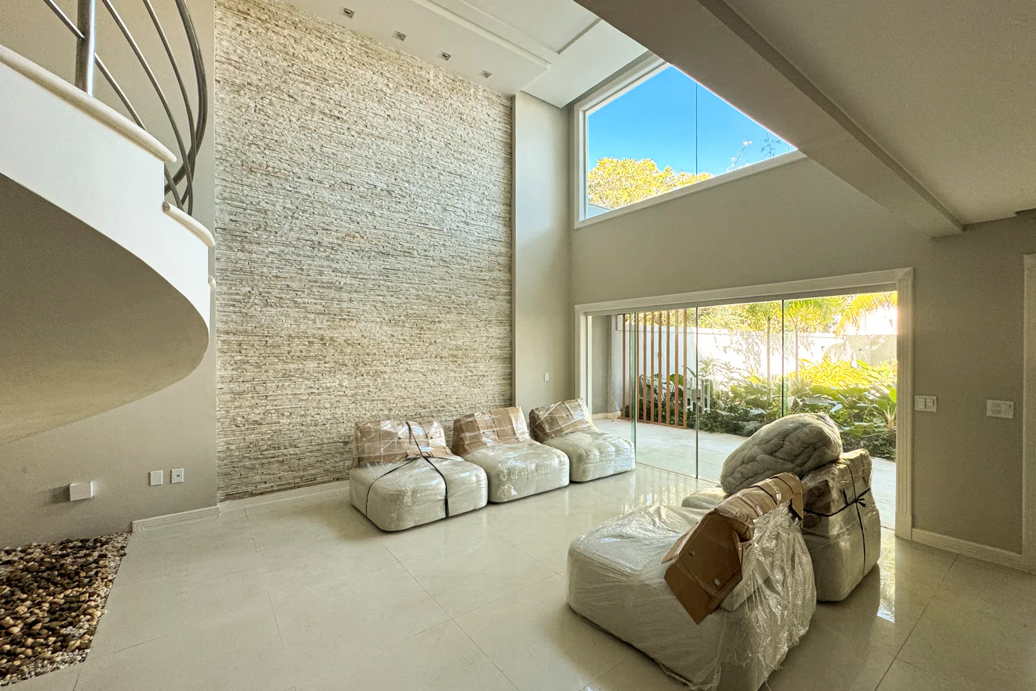Casa com 5 Suítes e Sótão na Barra da Tijuca