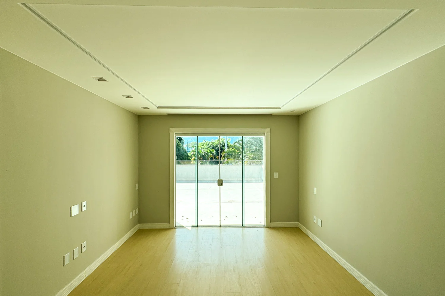 Casa com 5 Suítes e Sótão na Barra da Tijuca