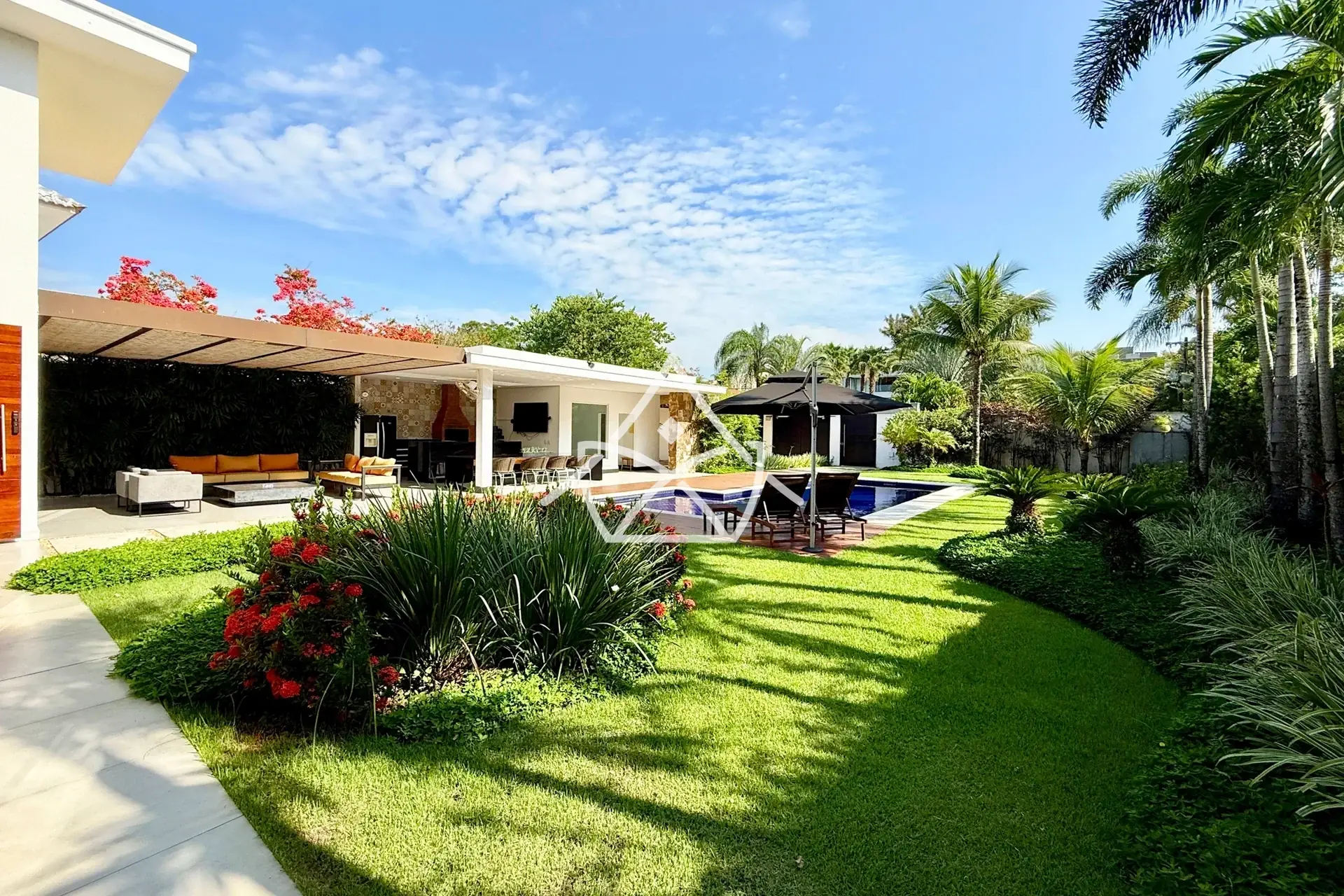 Casa com Área Gourmet e Forno a Lenha na Barra da Tijuca
