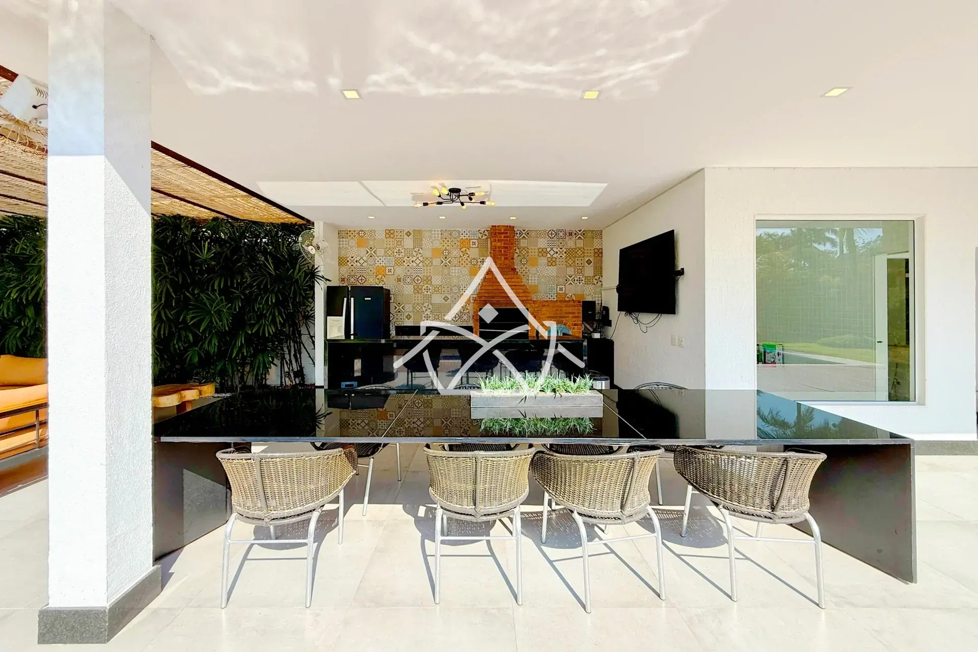 Casa com Área Gourmet e Forno a Lenha na Barra da Tijuca