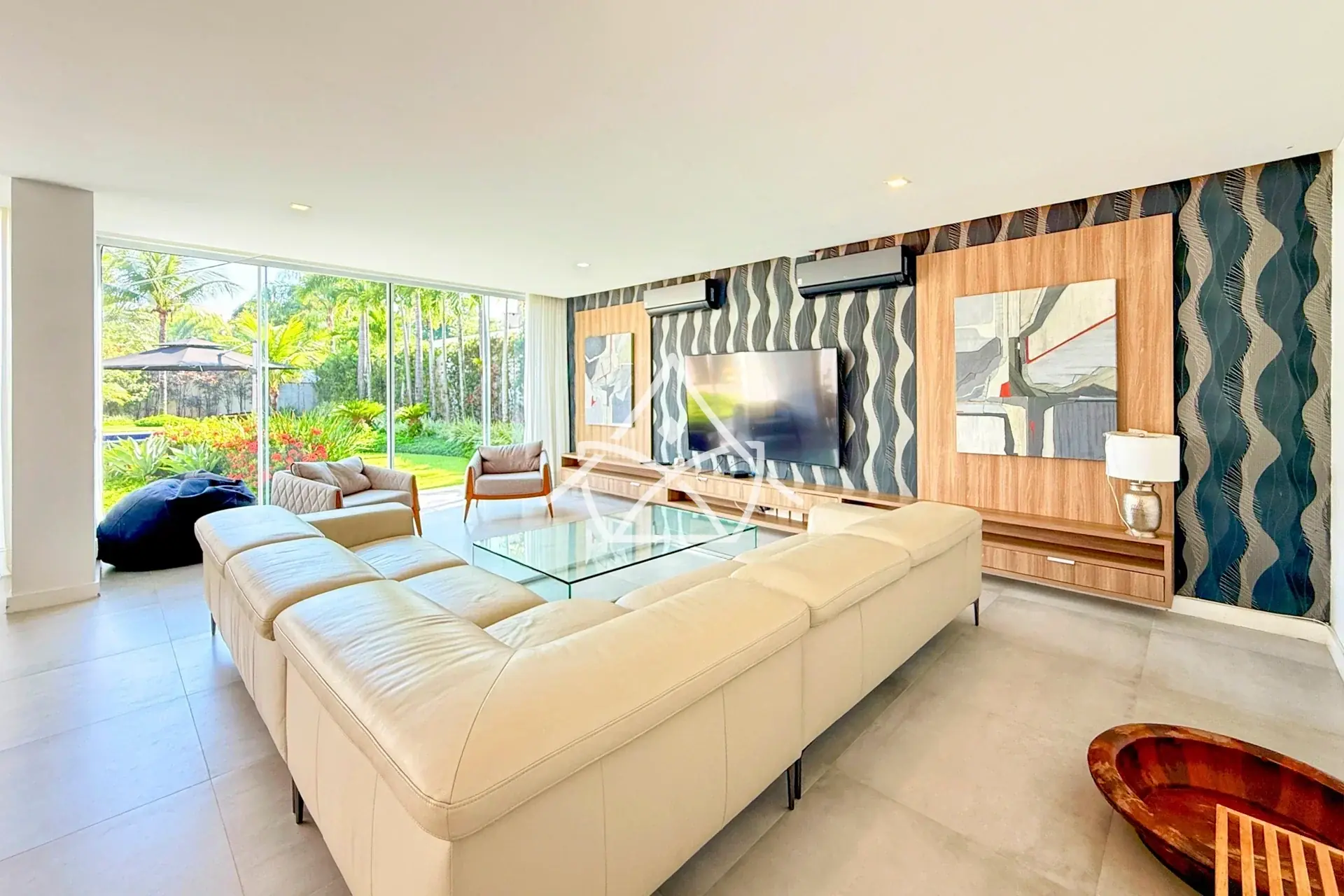 Casa com Área Gourmet e Forno a Lenha na Barra da Tijuca