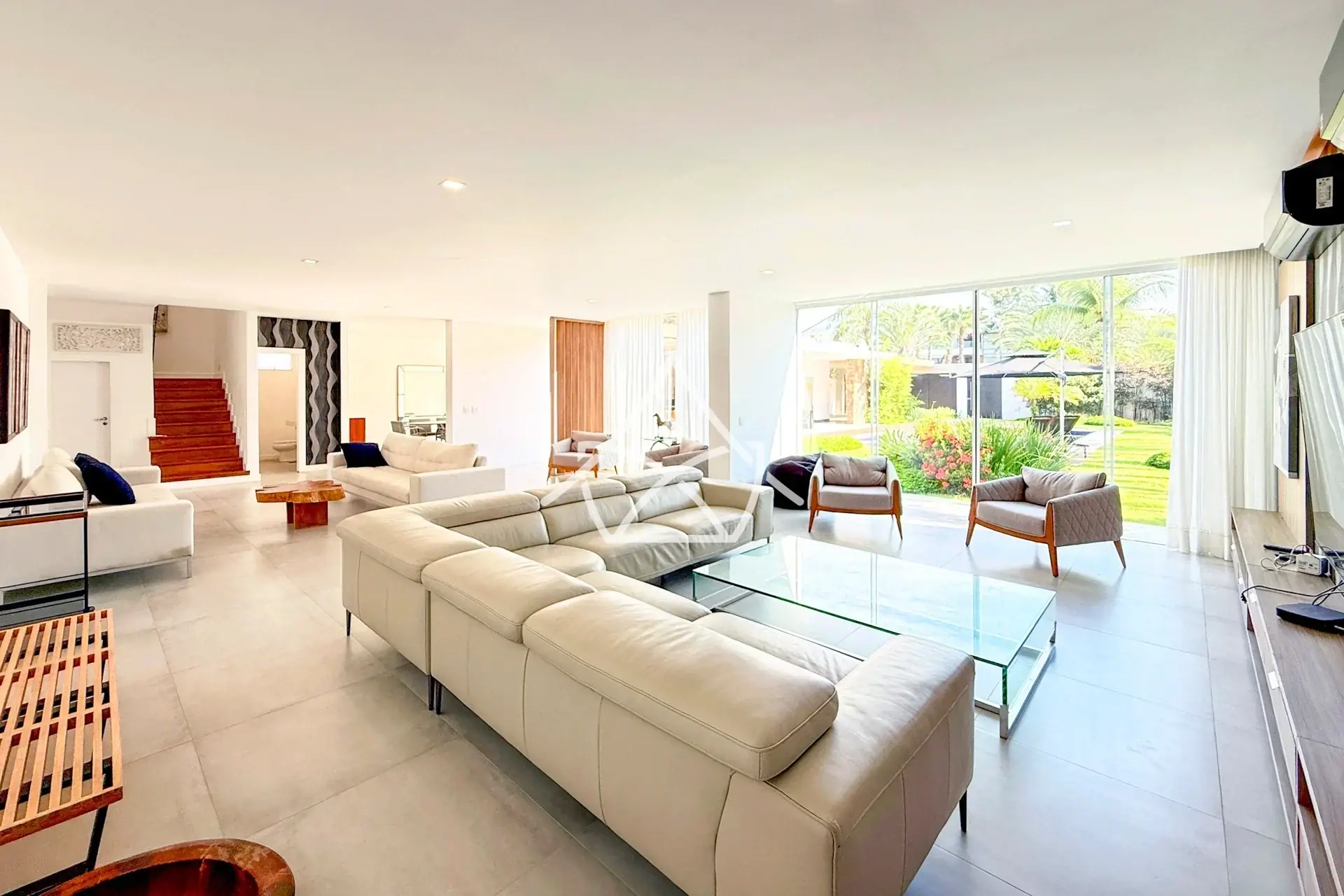 Casa com Área Gourmet e Forno a Lenha na Barra da Tijuca