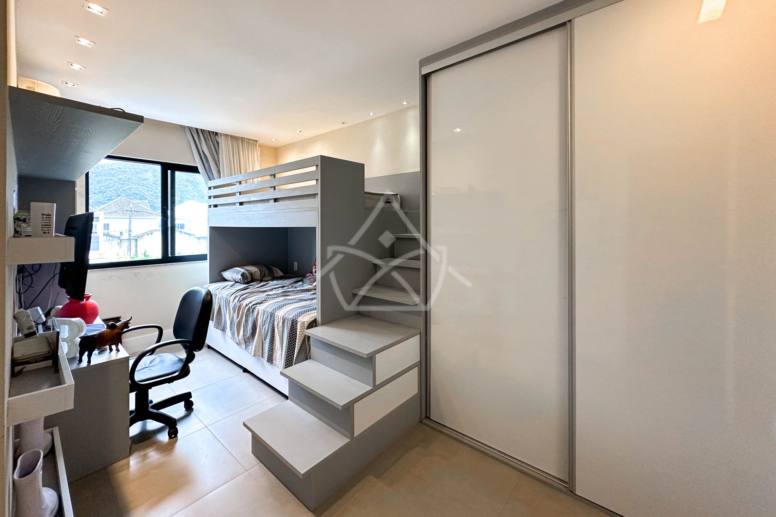 Casa à venda no condomínio Advanced Residence - Royal 4 House