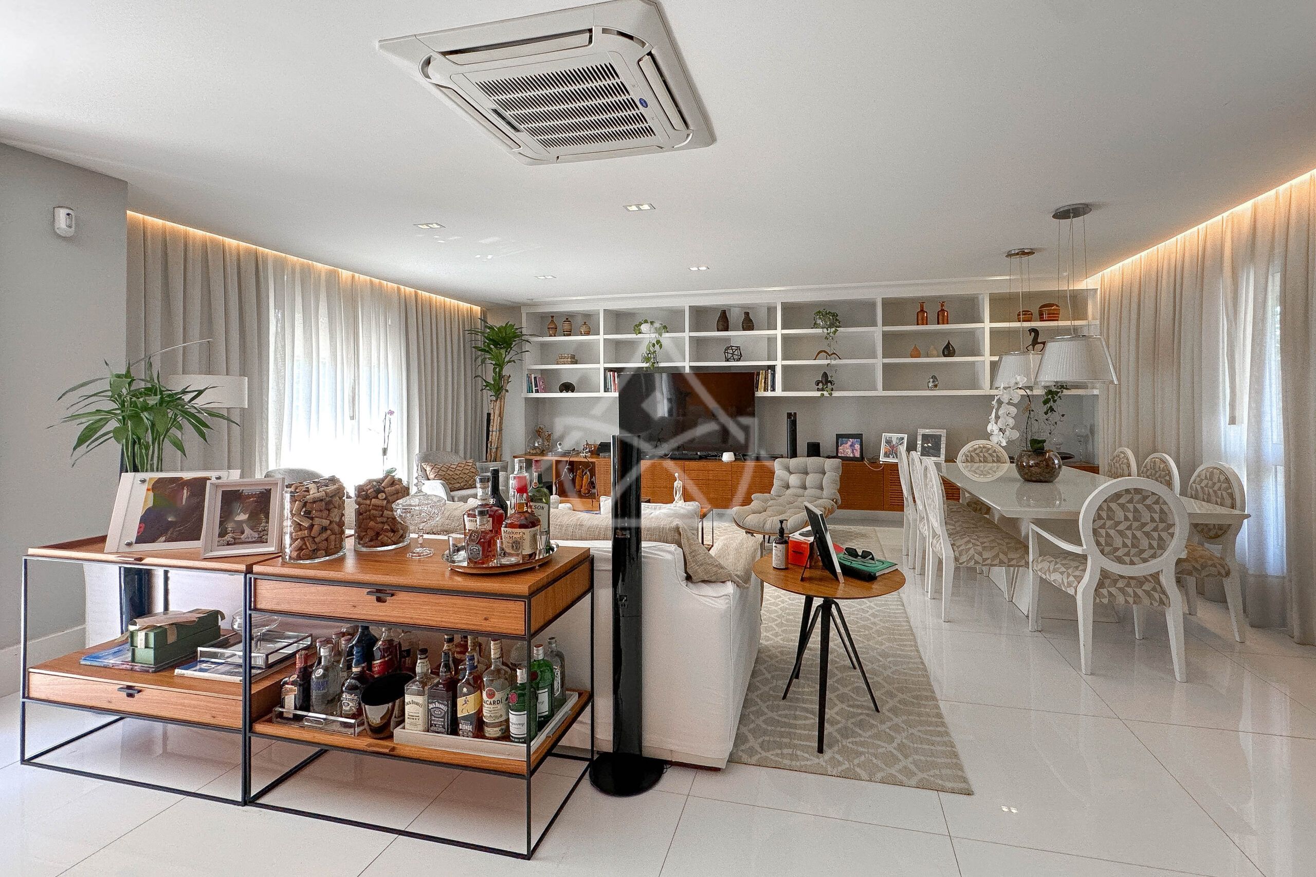 Casa à venda no condomínio Concetto Bianco, no Recreio dos Bandeirantes - Royal 4 House