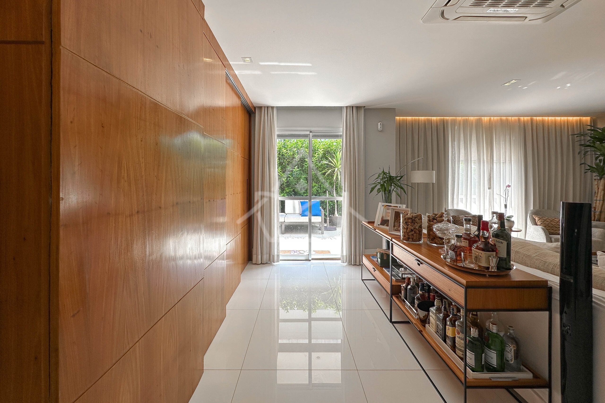Casa à venda no condomínio Concetto Bianco, no Recreio dos Bandeirantes - Royal 4 House