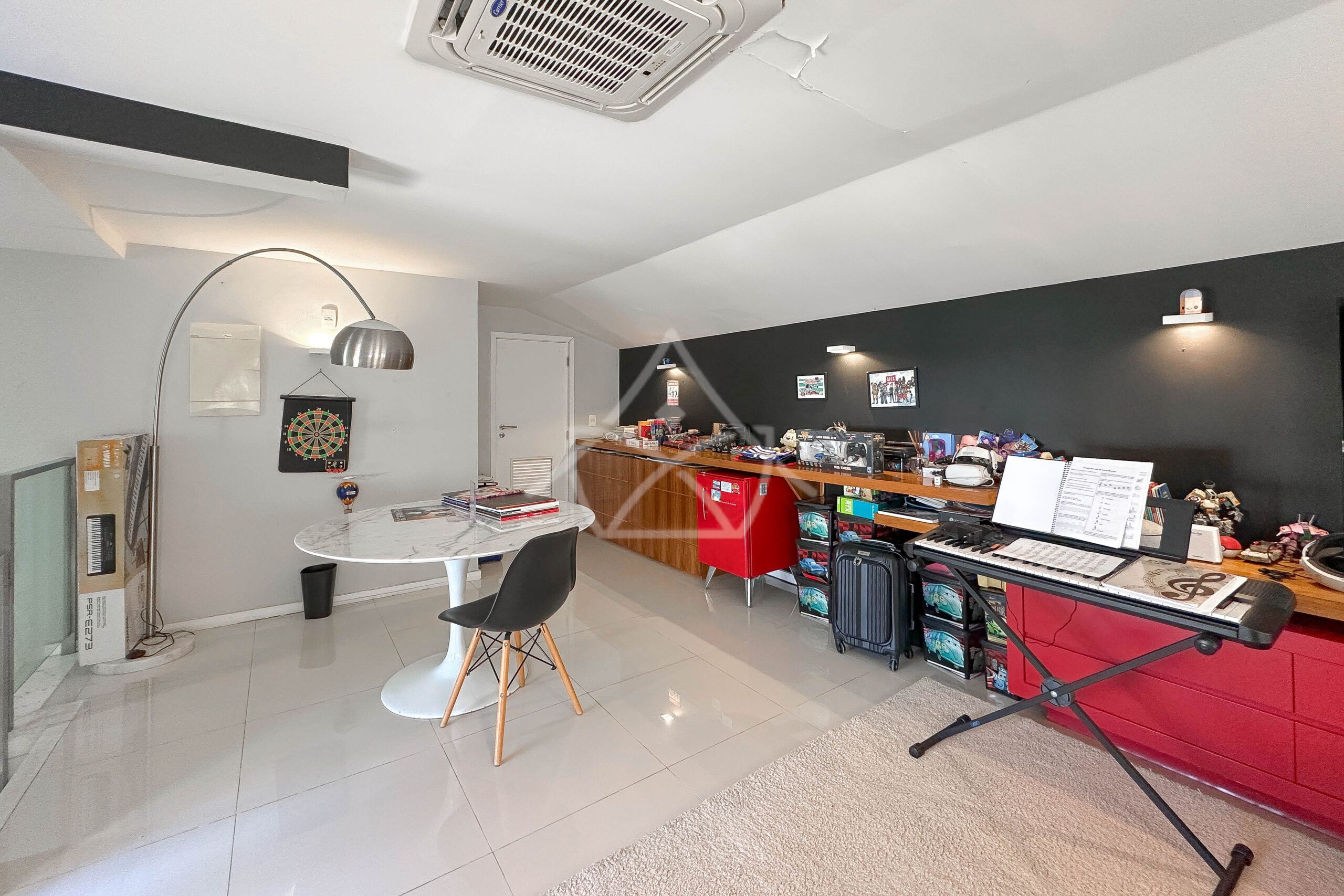 Casa à venda no condomínio Concetto Bianco, no Recreio dos Bandeirantes - Royal 4 House