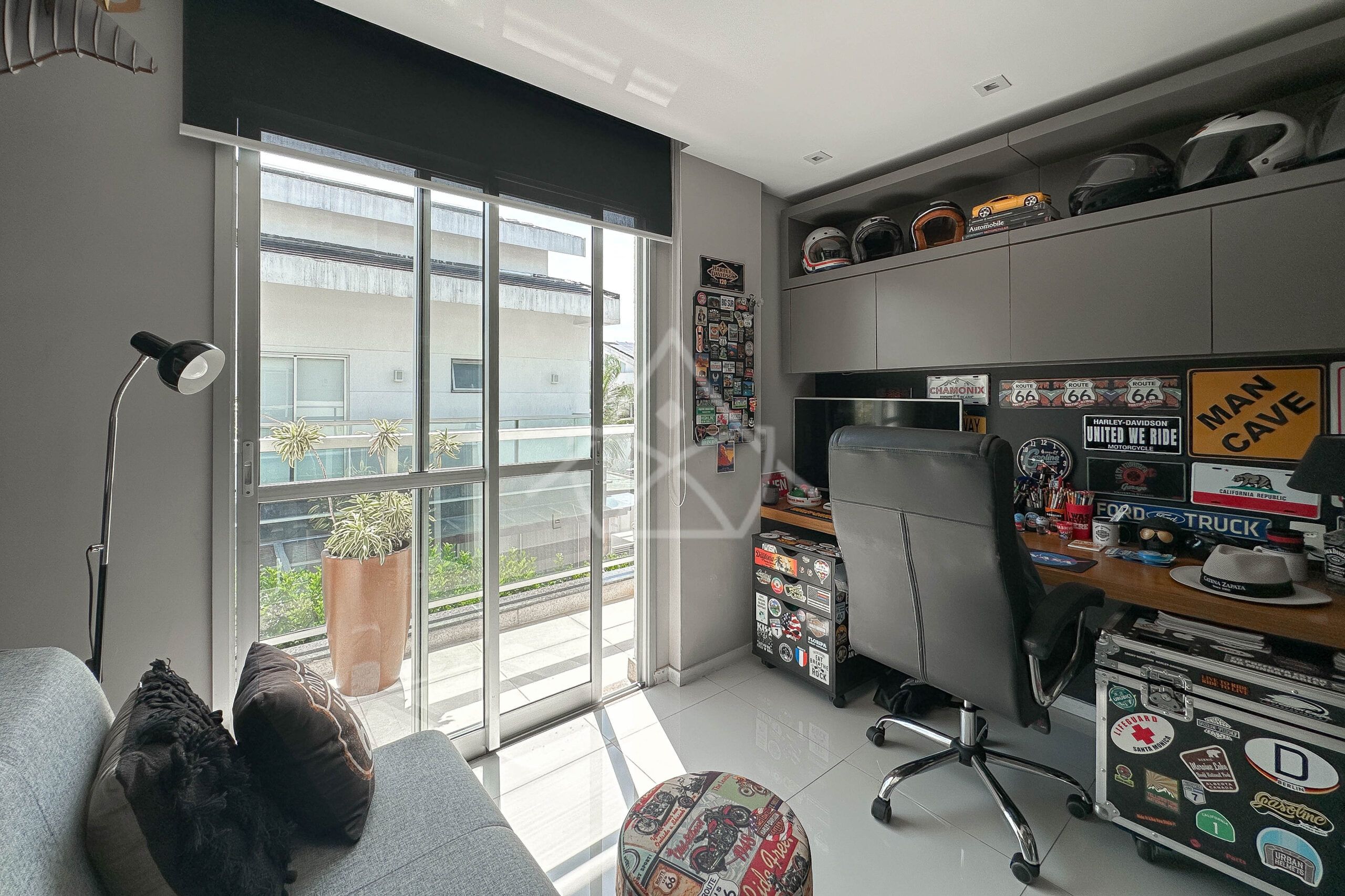 Casa à venda no condomínio Concetto Bianco, no Recreio dos Bandeirantes - Royal 4 House