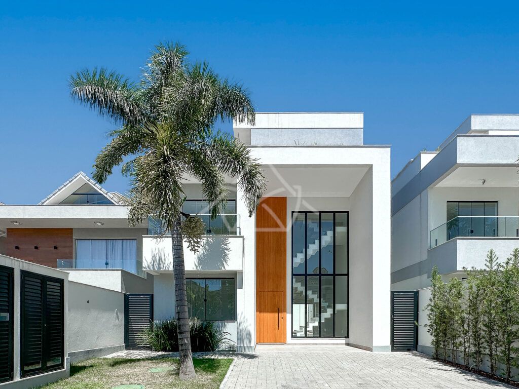 Casa à venda no condomínio Jardins de Maria, no Recreio dos Bandeirantes - Royal 4 House