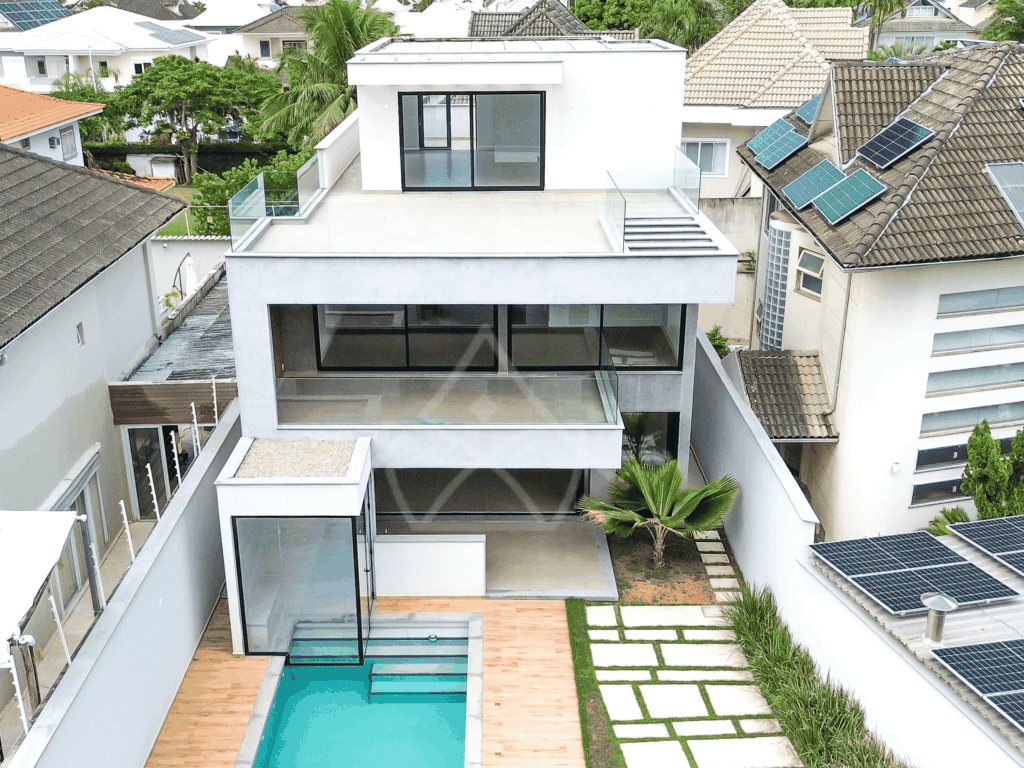 Casa à venda no condomínio Interlagos de Itaúna, na Barra da Tijuca - Royal 4 House