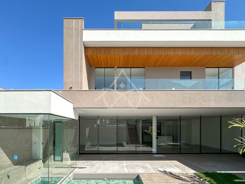 Casa à venda no condomínio Green Coast, no Recreio dos Bandeirantes - Royal 4 House