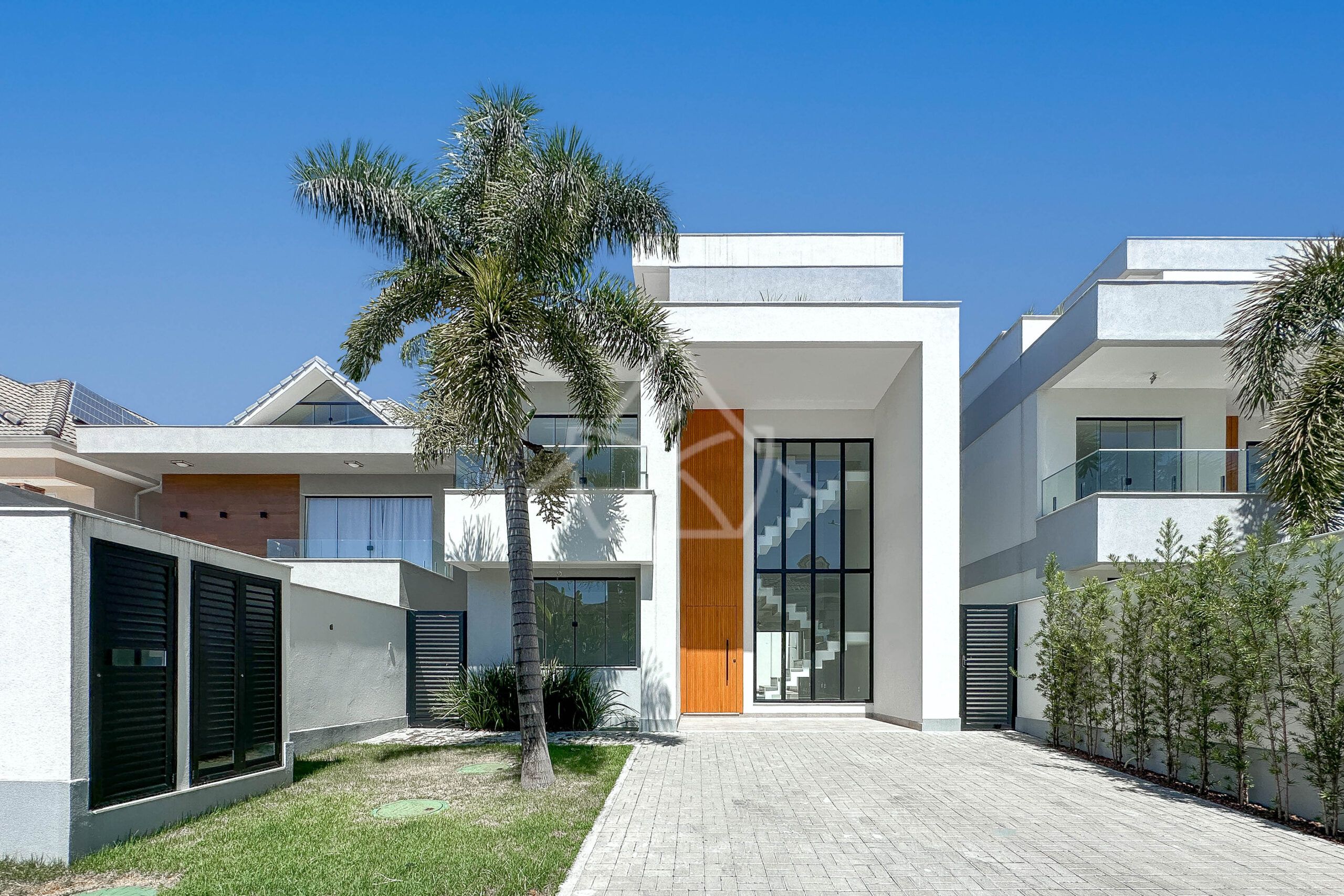 Casa à venda no condomínio Jardins de Maria, no Recreio dos Bandeirantes - Royal 4 House