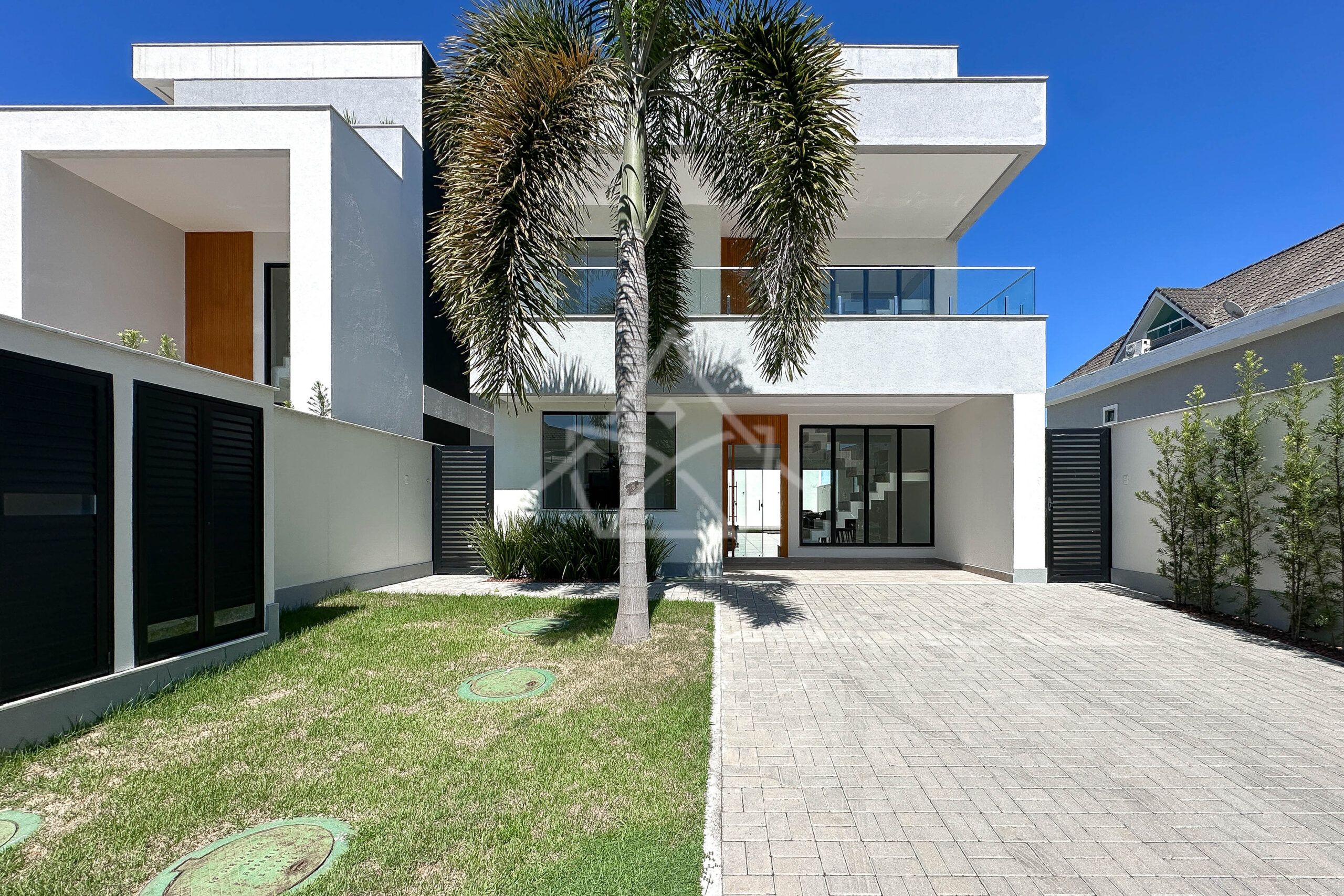 Casa à venda no condomínio Jardins de Maria, no Recreio dos Bandeirantes - Royal 4 House