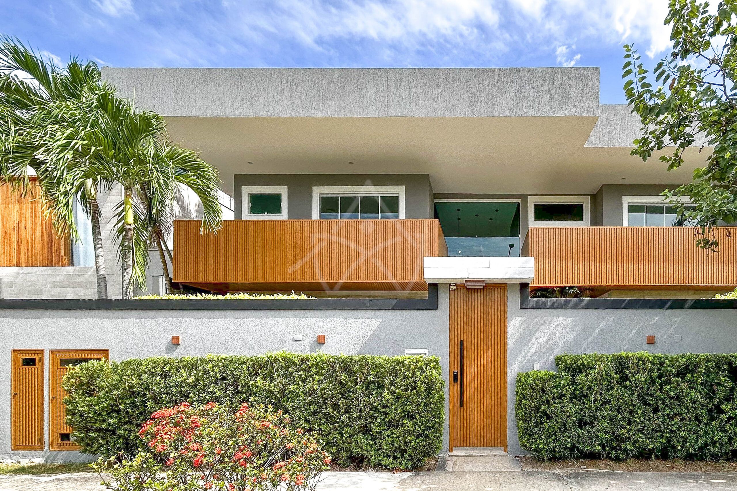 Casa à venda no condomínio Santa Mônica Jardins, na Barra da Tijuca - Royal 4 House