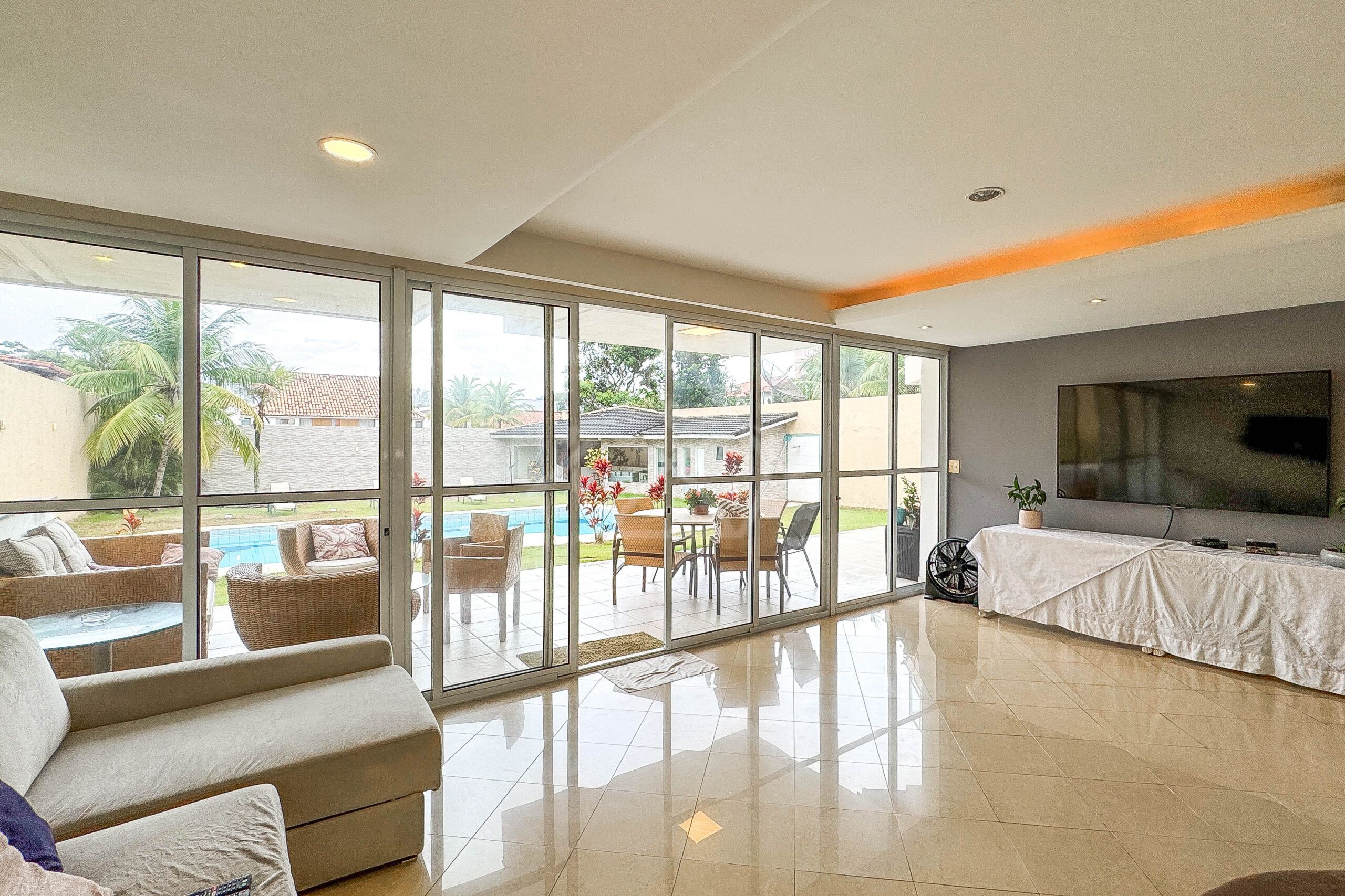 Casa à venda no condomínio Novo Leblon, na Barra da Tijuca - Royal 4 House