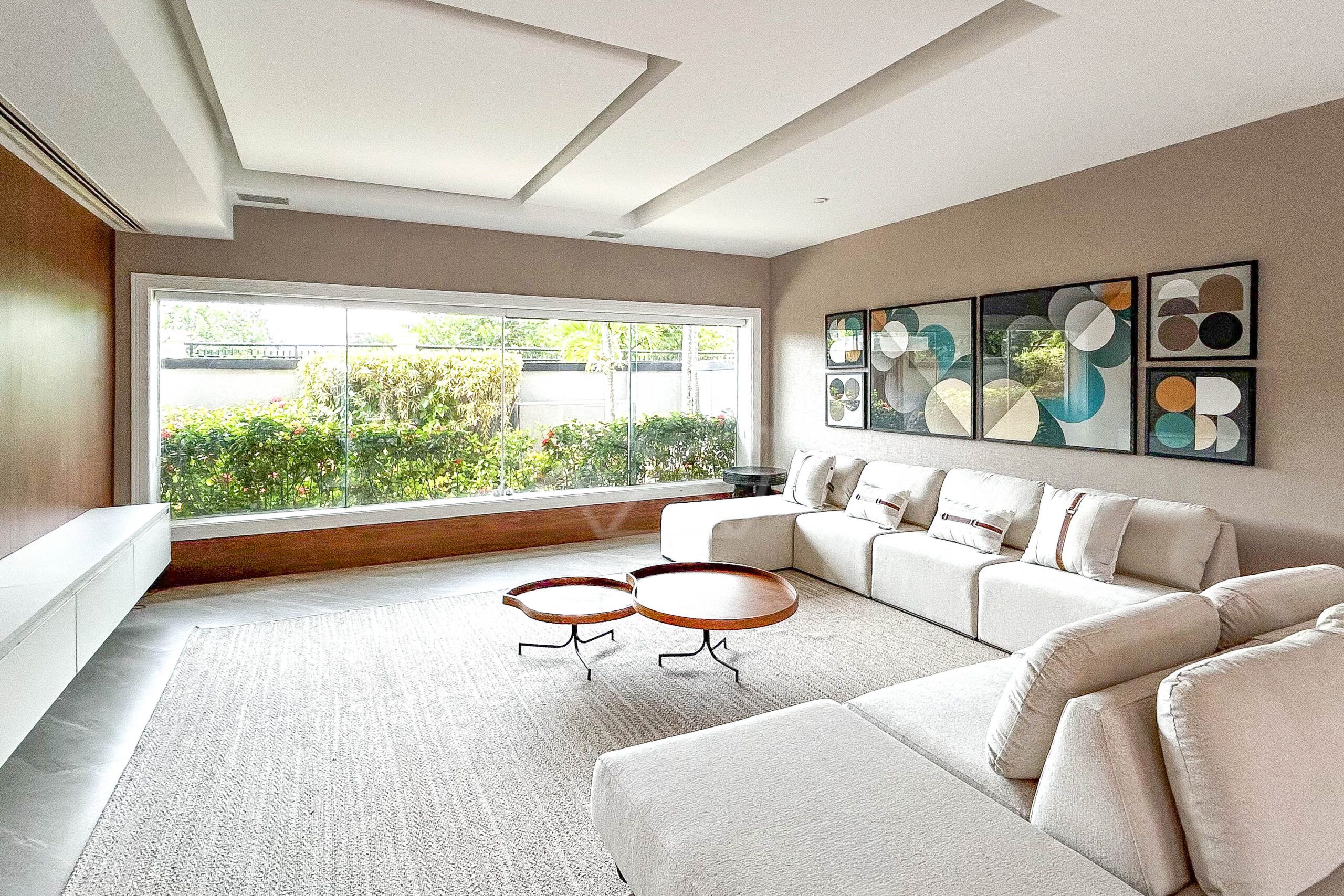 Casa à venda no condomínio Santa Mônica Jardins, na Barra da Tijuca - Royal 4 House