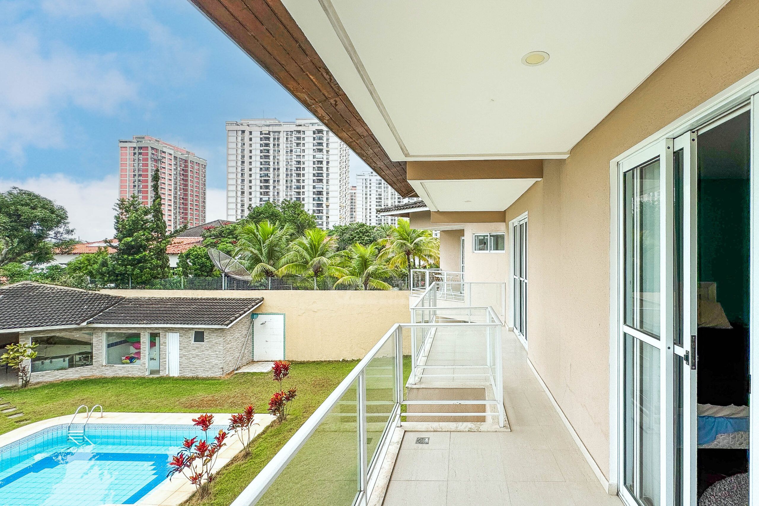 Casa à venda no condomínio Novo Leblon, na Barra da Tijuca - Royal 4 House