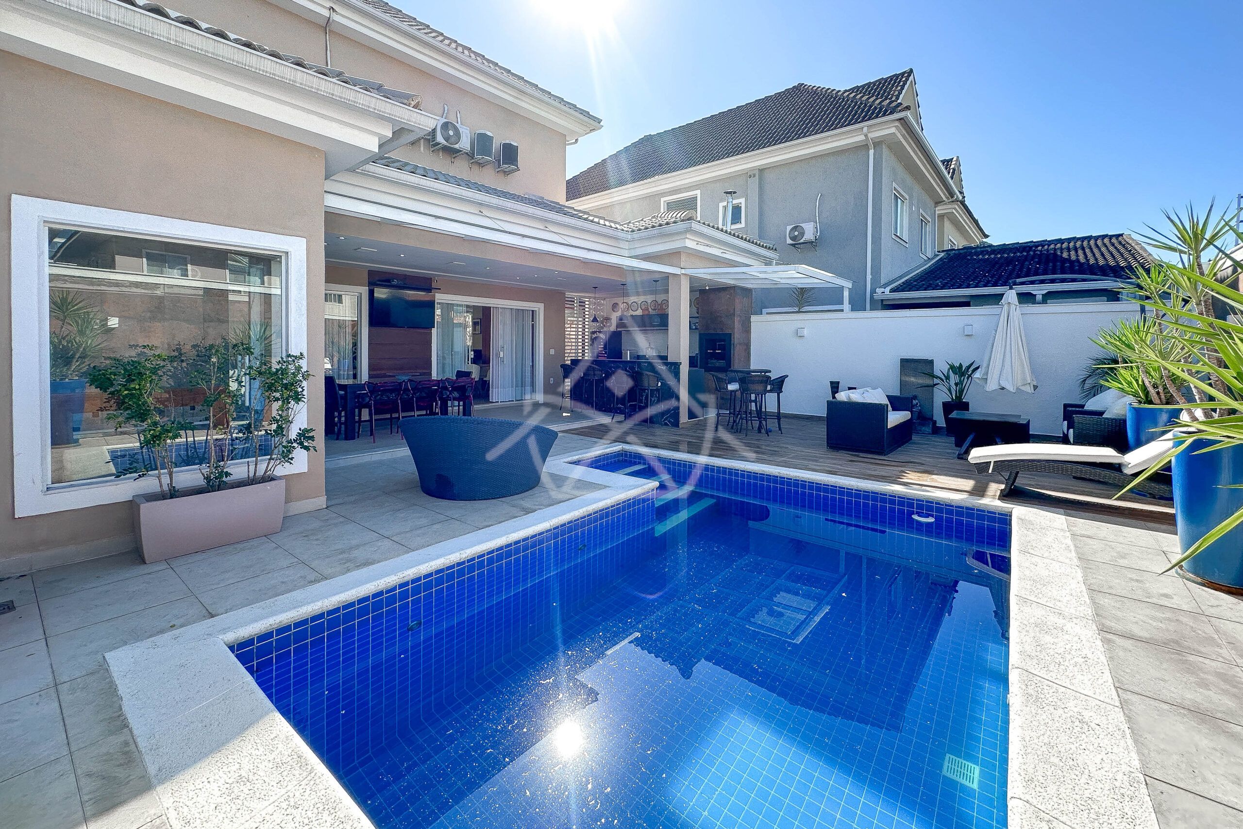 Casa à venda no condomínio Art Life, no Recreio dos Bandeirantes - Royal 4 House