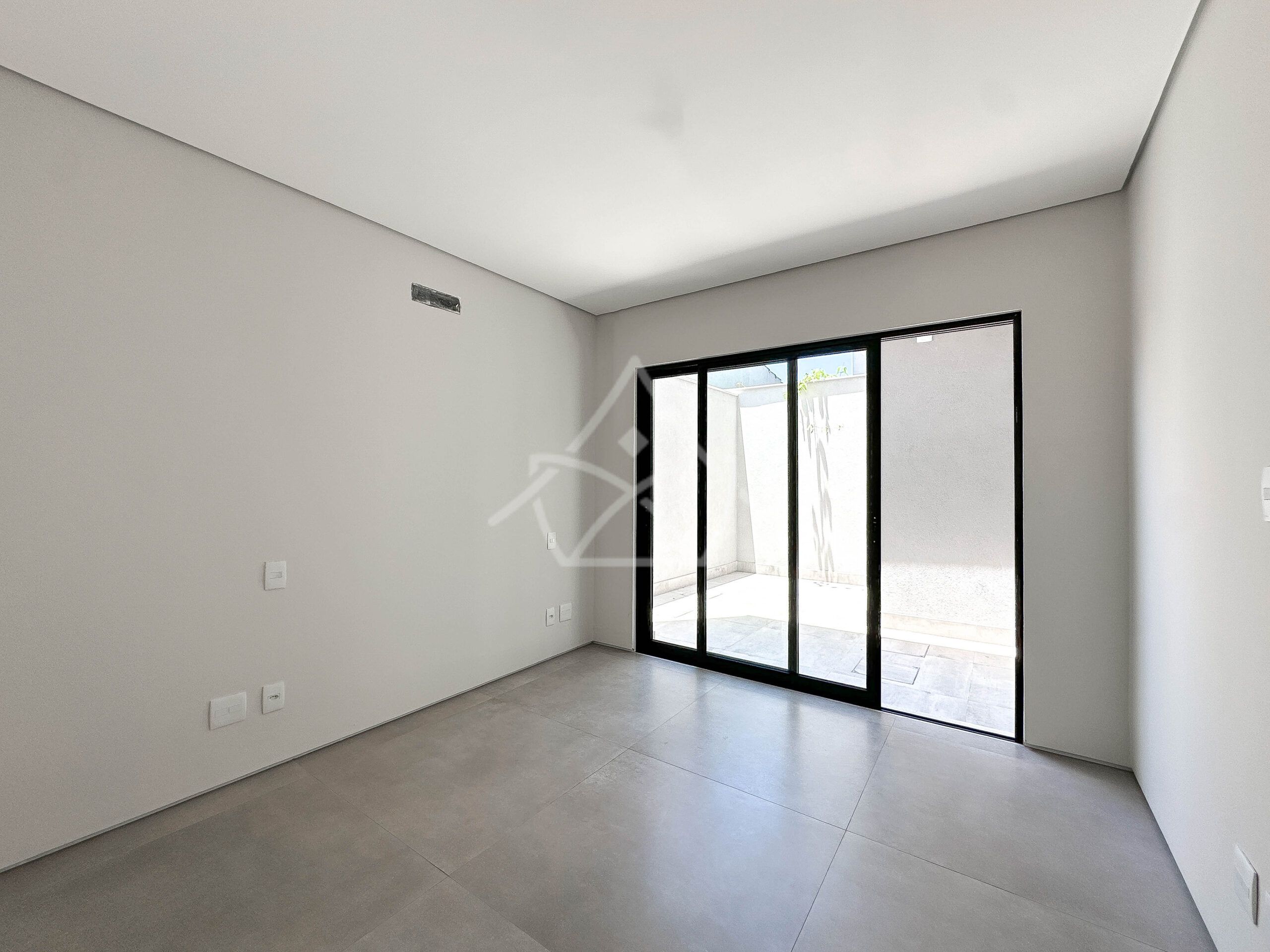 Casa à venda no condomínio Rio Mar, na Barra da Tijuca - Royal 4 House