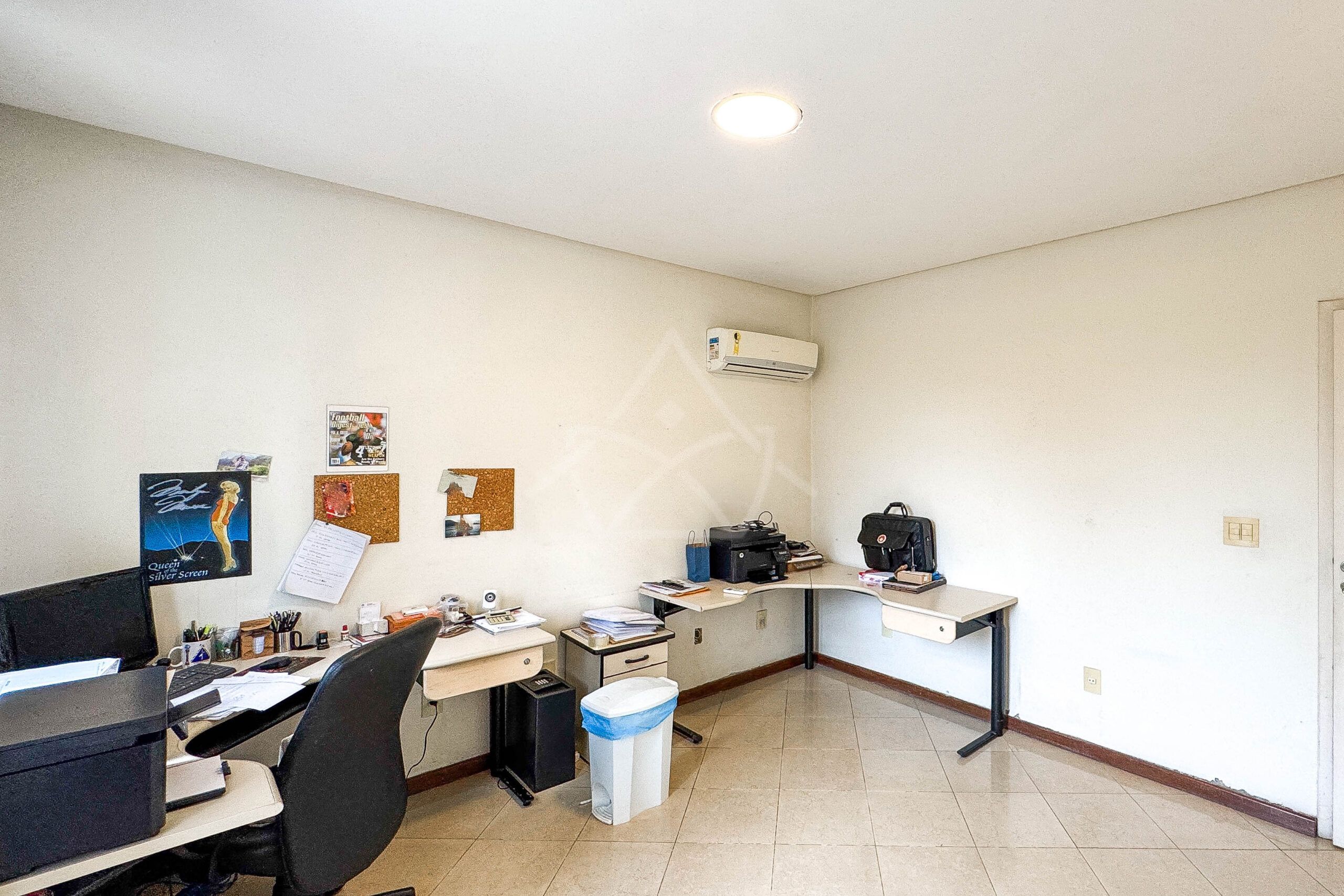 Casa à venda no condomínio Novo Leblon, na Barra da Tijuca - Royal 4 House