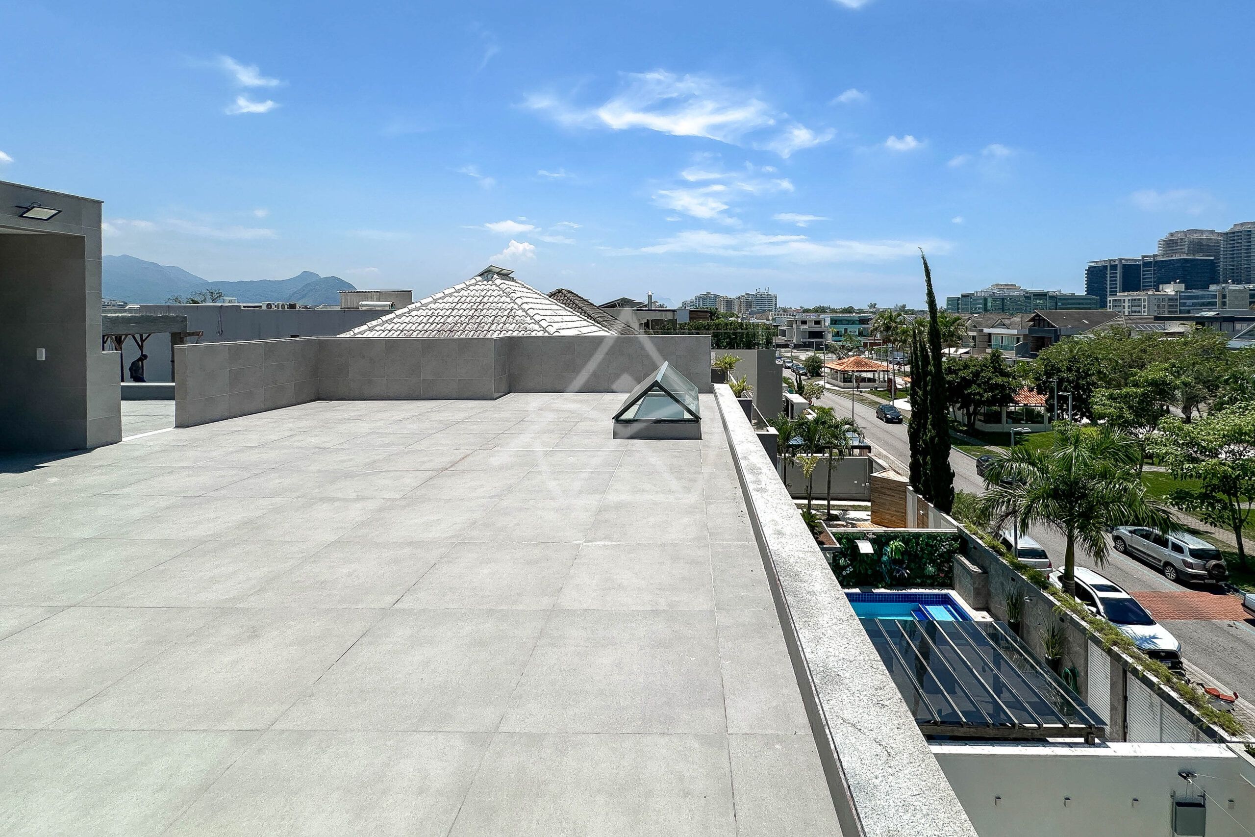Casa à venda no condomínio Art Life, no Recreio dos Bandeirantes - Royal 4 House