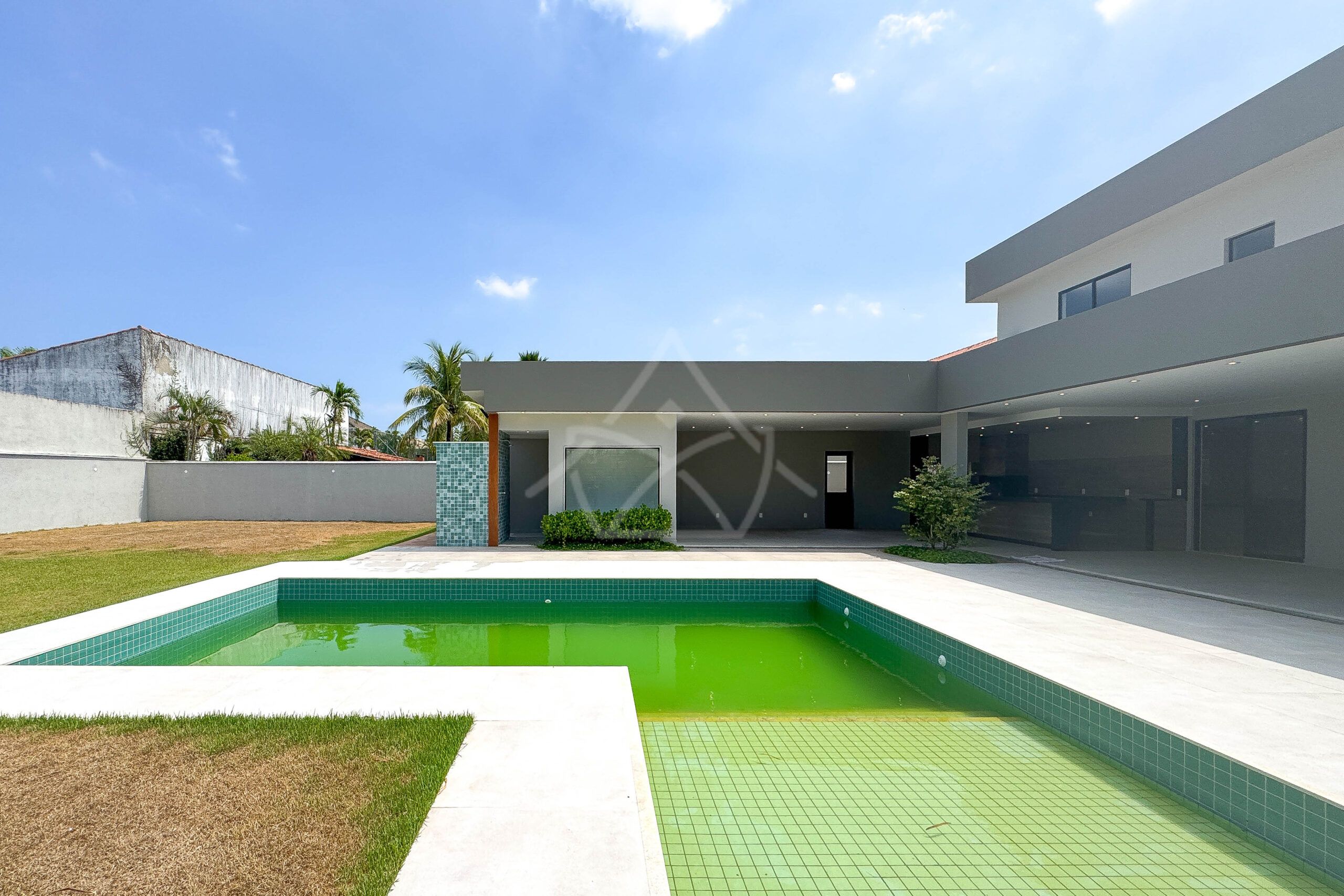 Casa à venda no condomínio Village Marapendi, na Barra da Tijuca - Royal 4 House