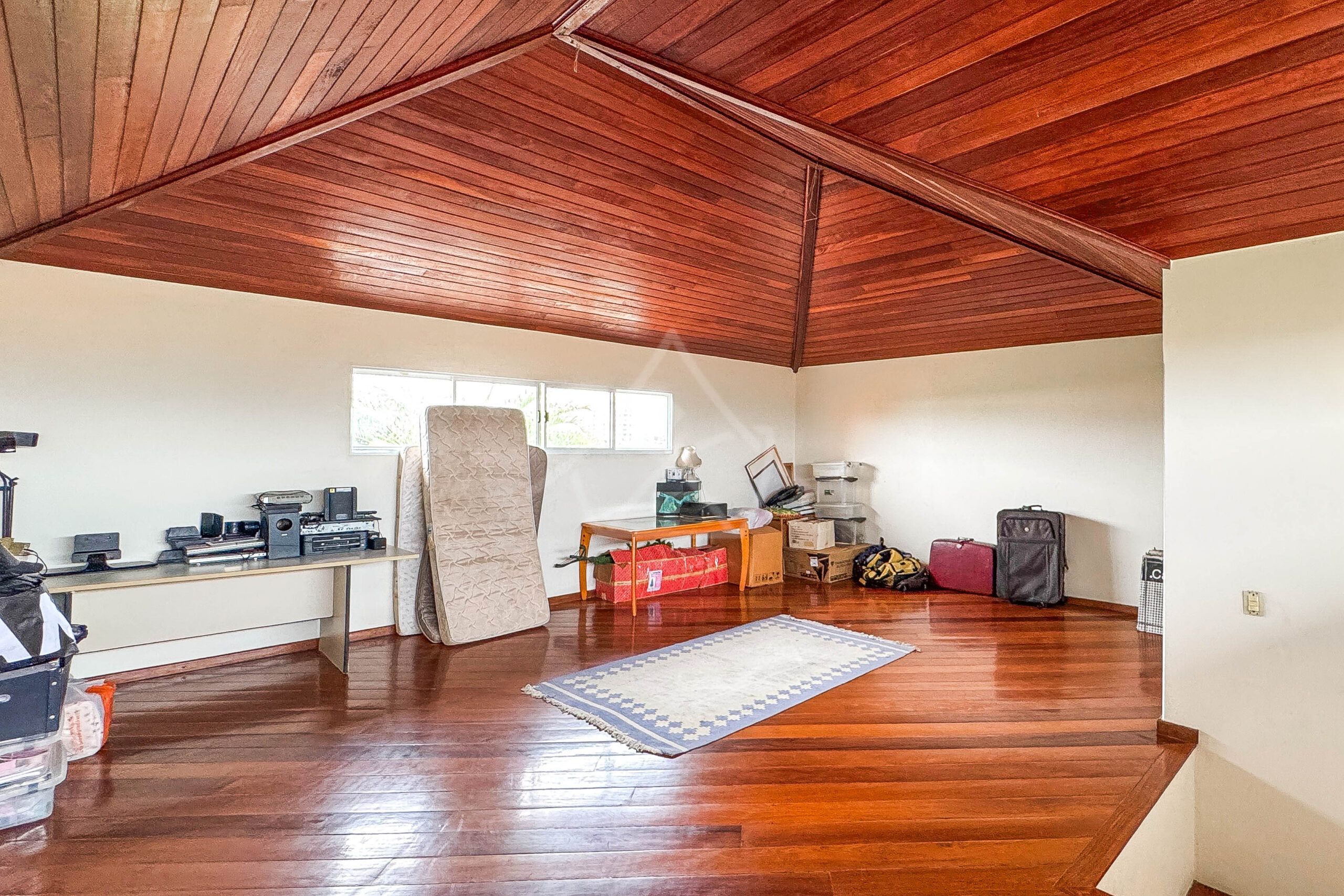 Casa à venda no condomínio Novo Leblon, na Barra da Tijuca - Royal 4 House