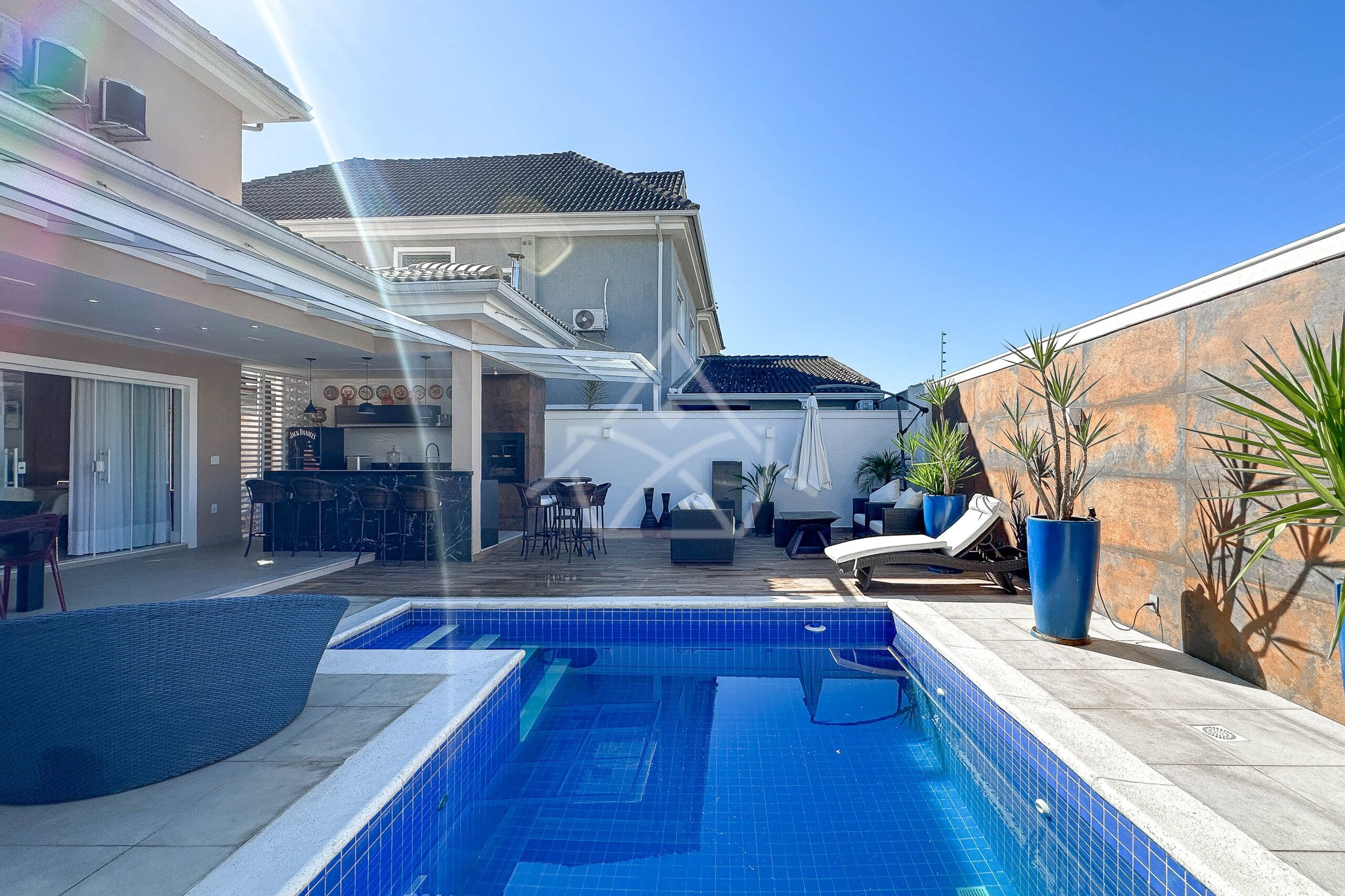 Casa à venda no condomínio Art Life, no Recreio dos Bandeirantes - Royal 4 House