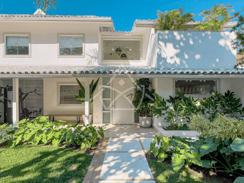 Casa à venda no condomínio Santa Mônica Sul, na Barra da Tijuca - Royal 4 House