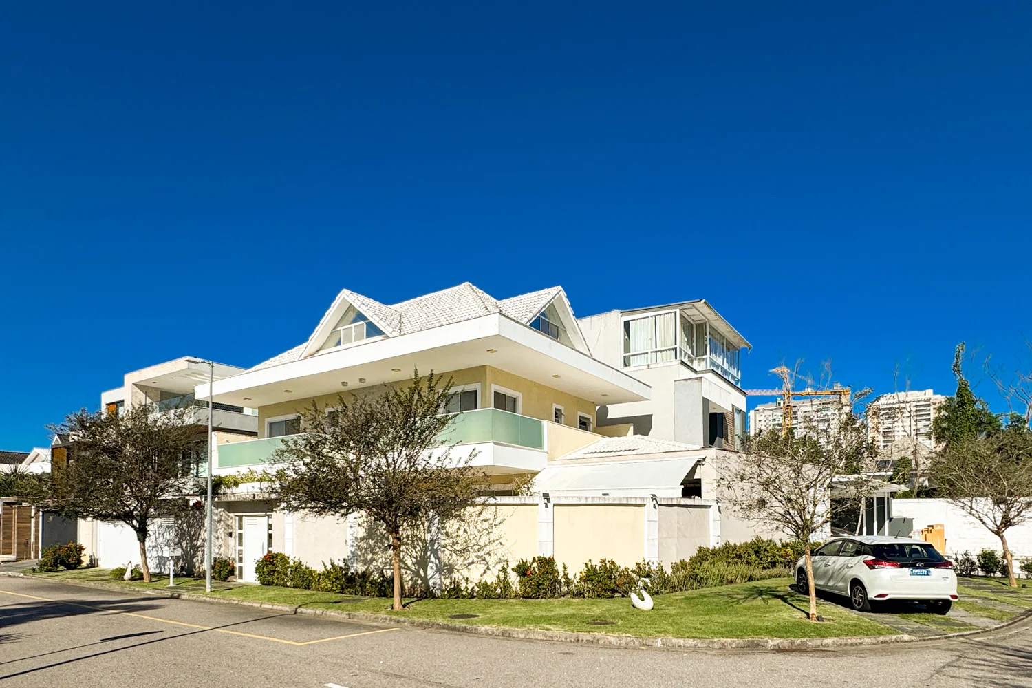 Casa com 3 Suítes no Recreio dos Bandeirantes RJ