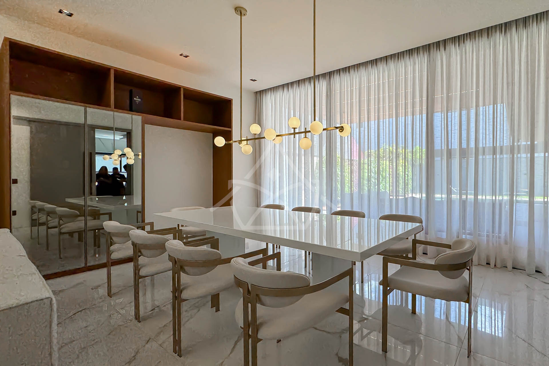 Casa Triplex no Alphaville à Venda na Barra da Tijuca