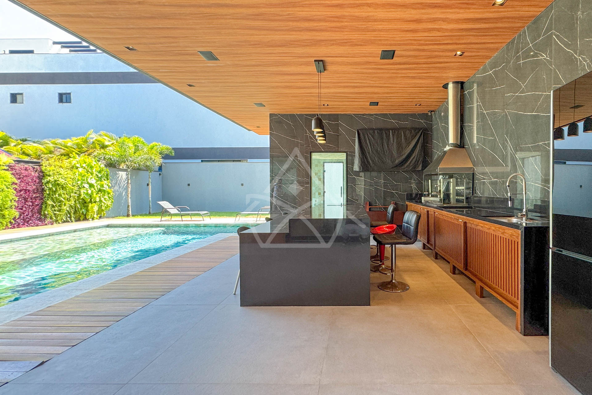 Casa Triplex no Alphaville à Venda na Barra da Tijuca, Entre em contato conosco agora mesmo e agende a sua visita.