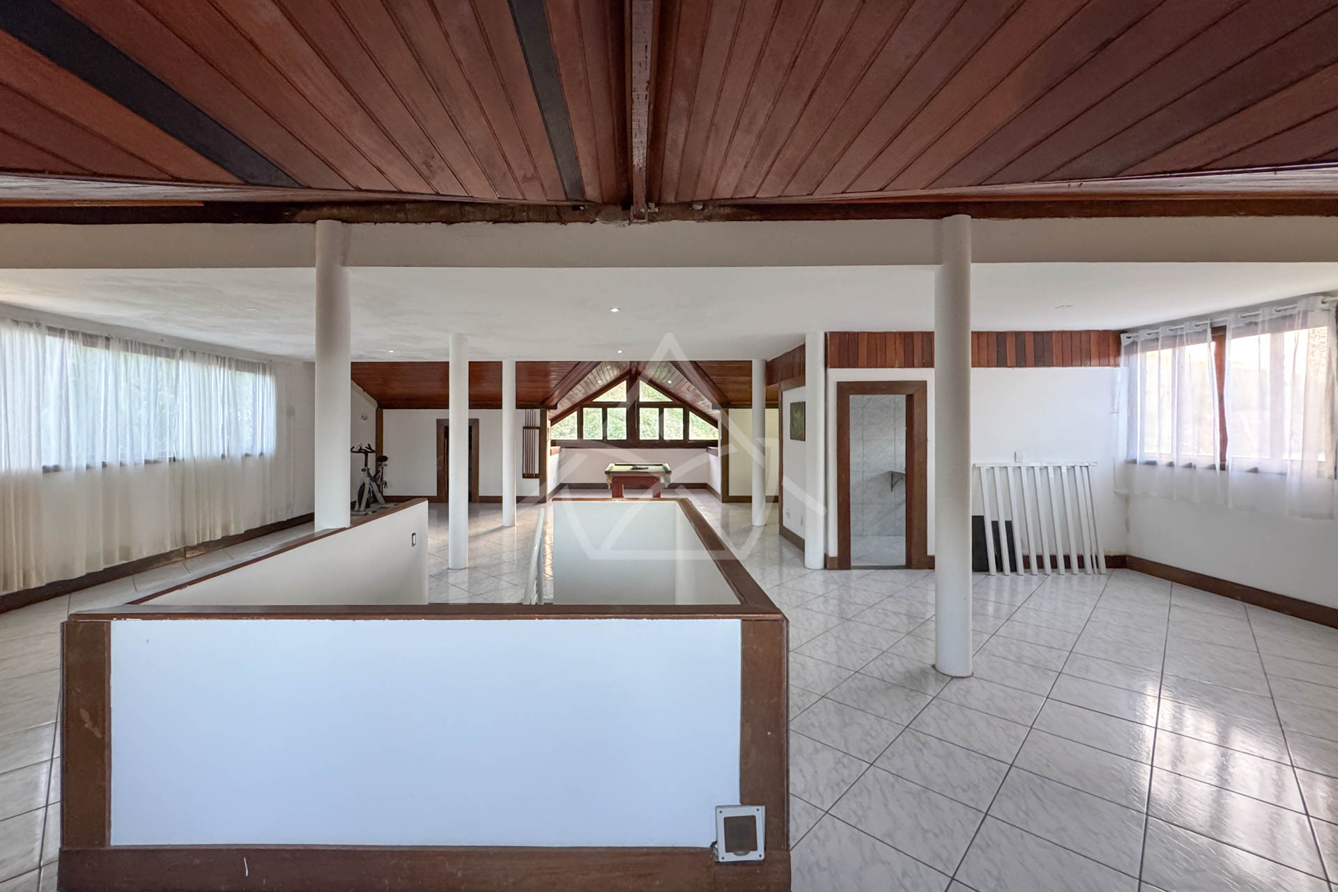 Casa à Venda no Maramar