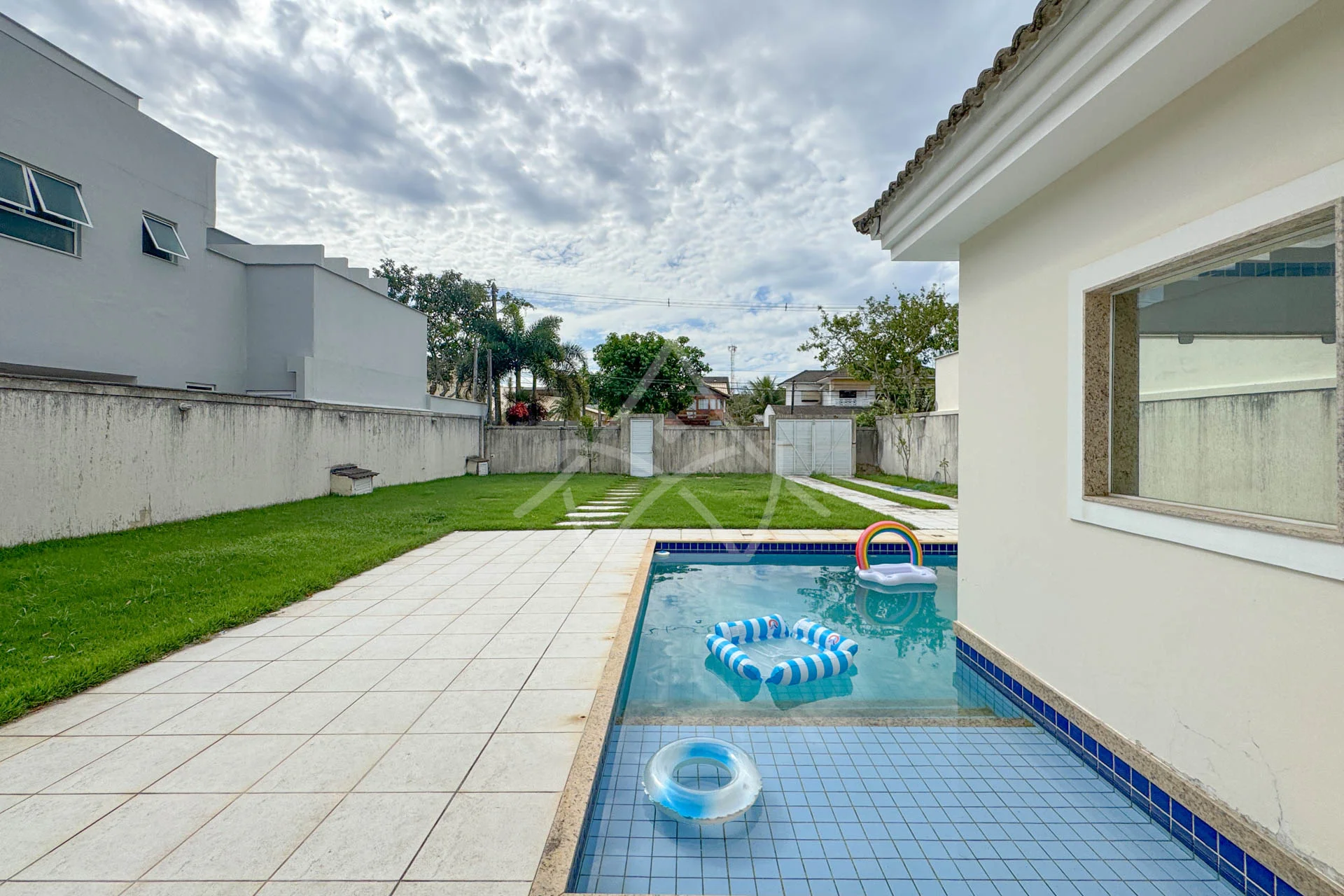Casa Duplex no Maramar à Venda no Recreio dos Bandeirantes