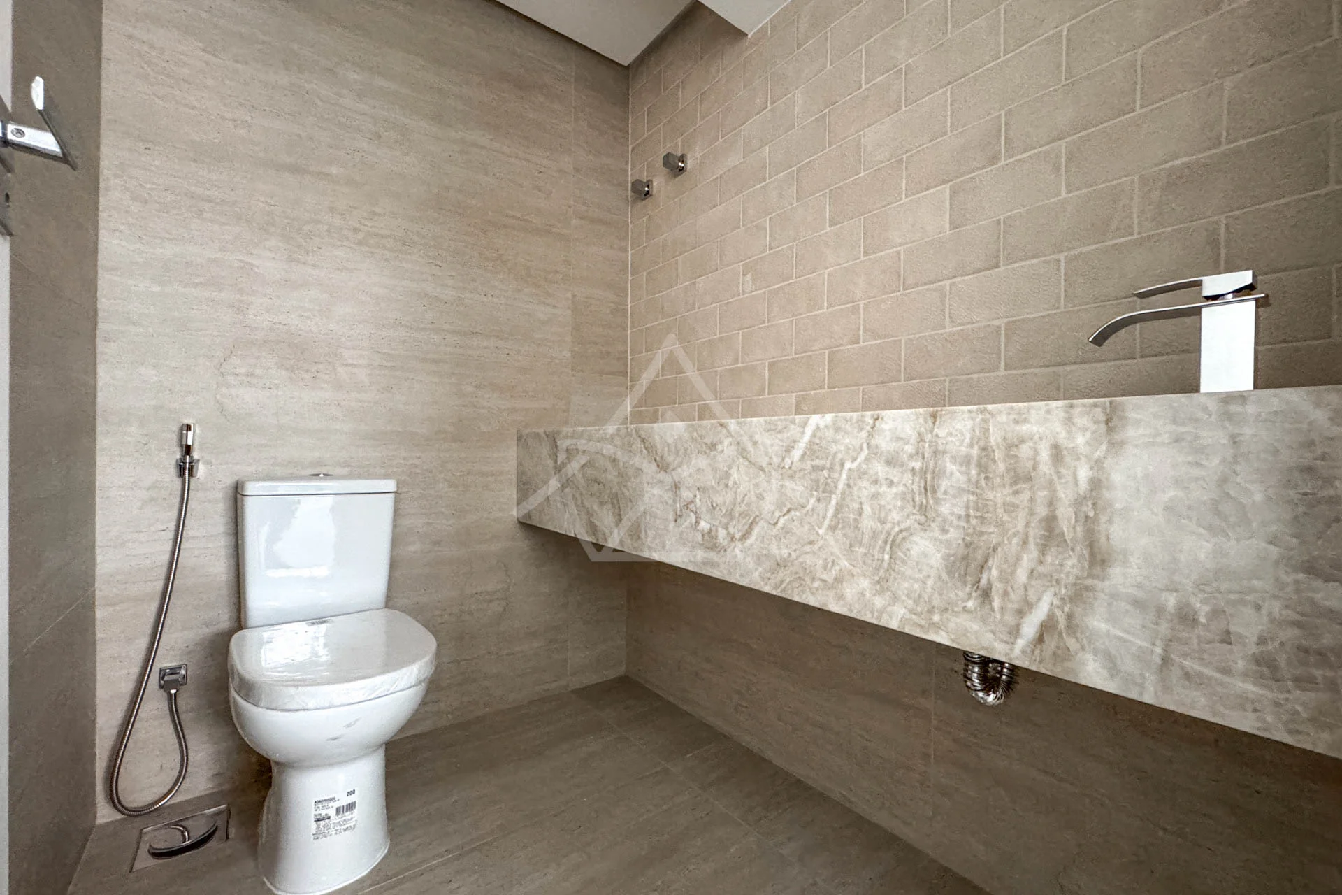 Casa Triplex no Rio Mar à Venda