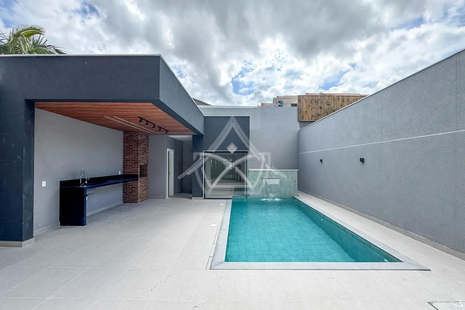 Casa no Interlagos de Itaúna à Venda