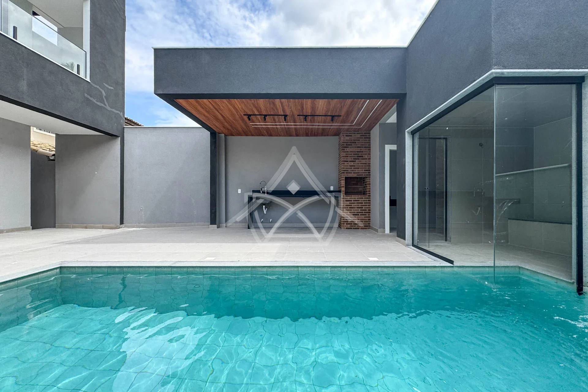 Casa no Interlagos de Itaúna à Venda