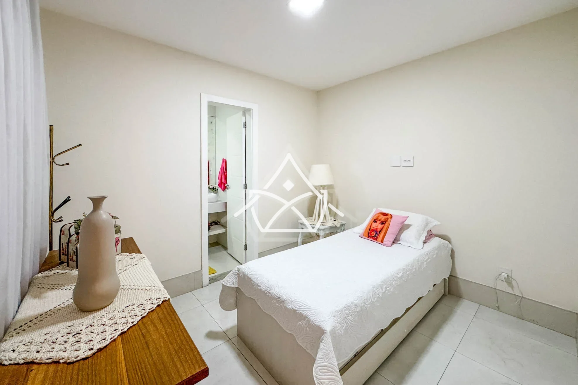 Casa com Sótão à Venda