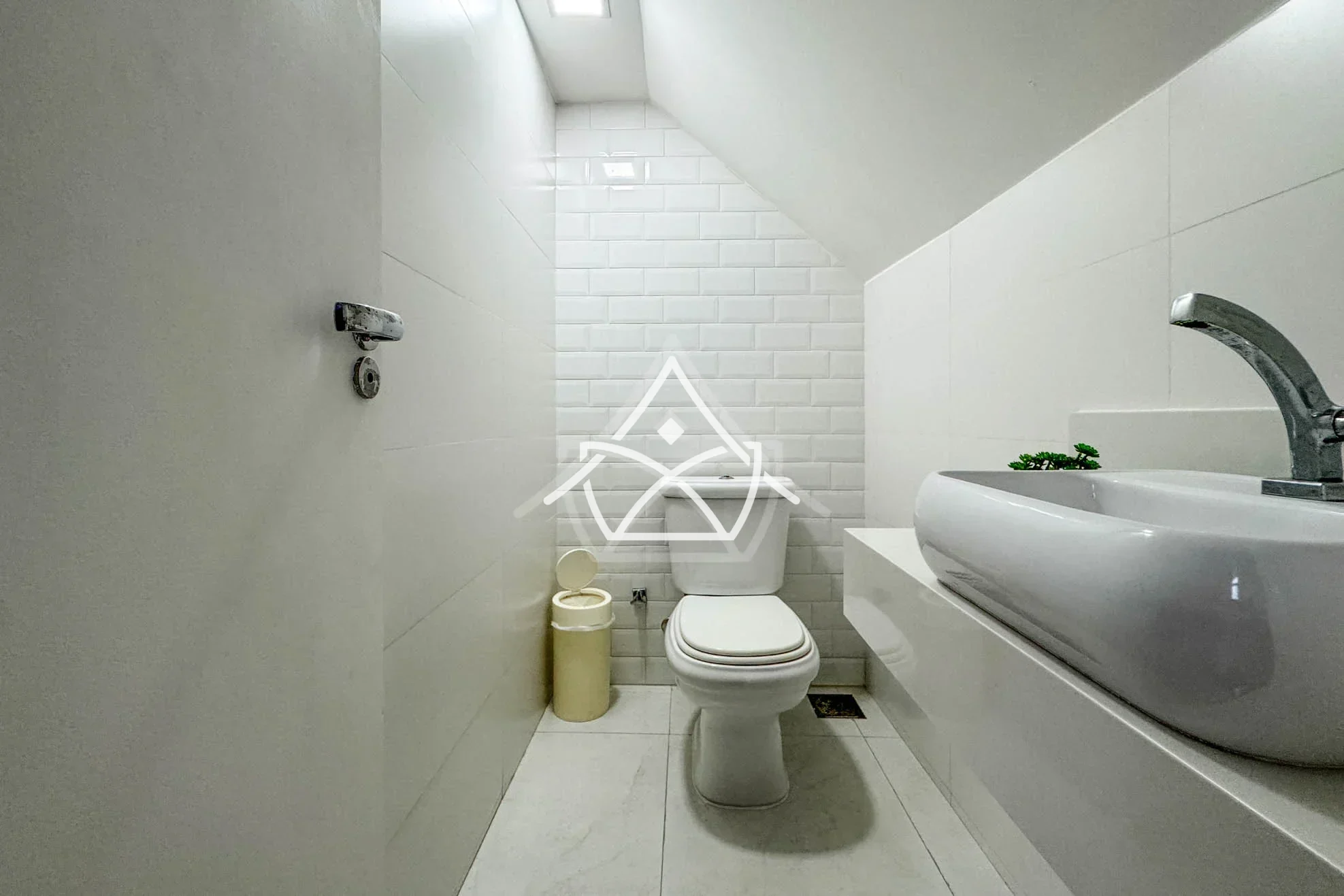 Casa com Sótão à Venda