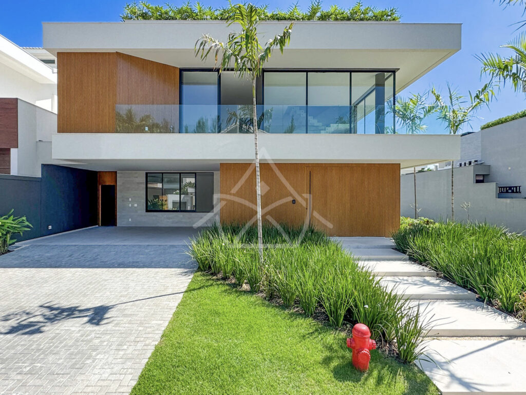Casa no Del Lago À Venda na Barra da Tijuca