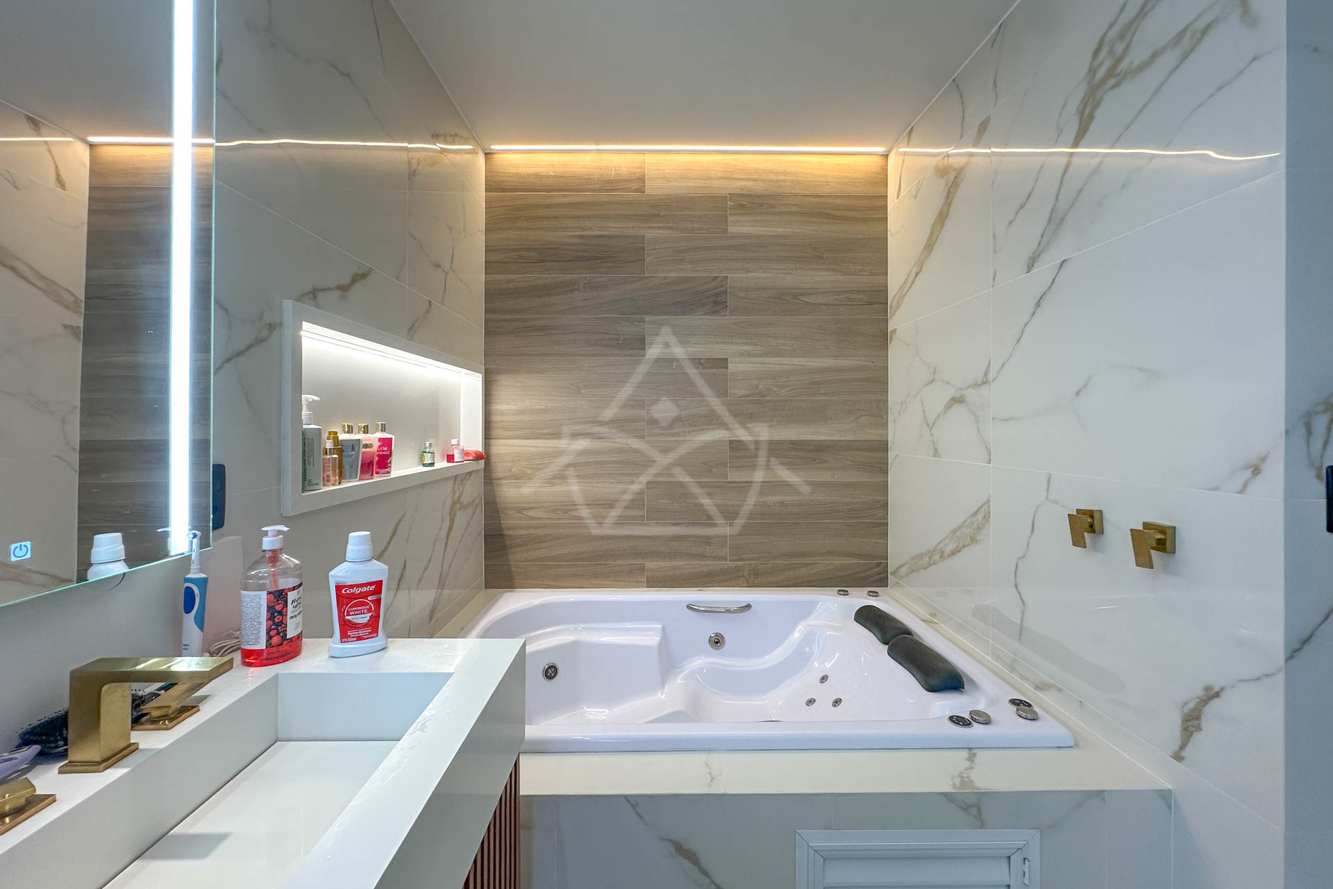 Casa Triplex no Alphaville à Venda na Barra da Tijuca