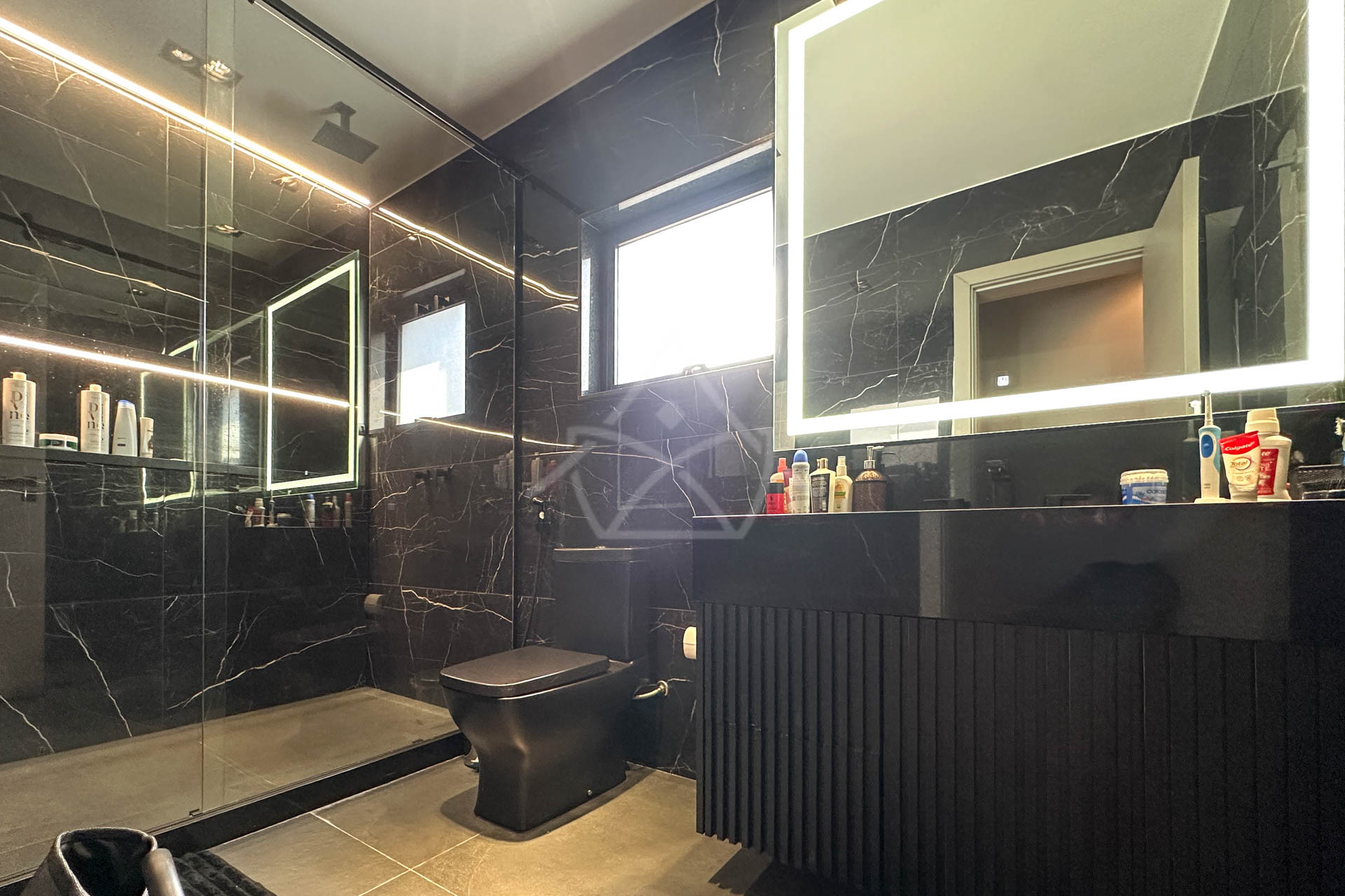 Casa Triplex no Alphaville à Venda na Barra da Tijuca