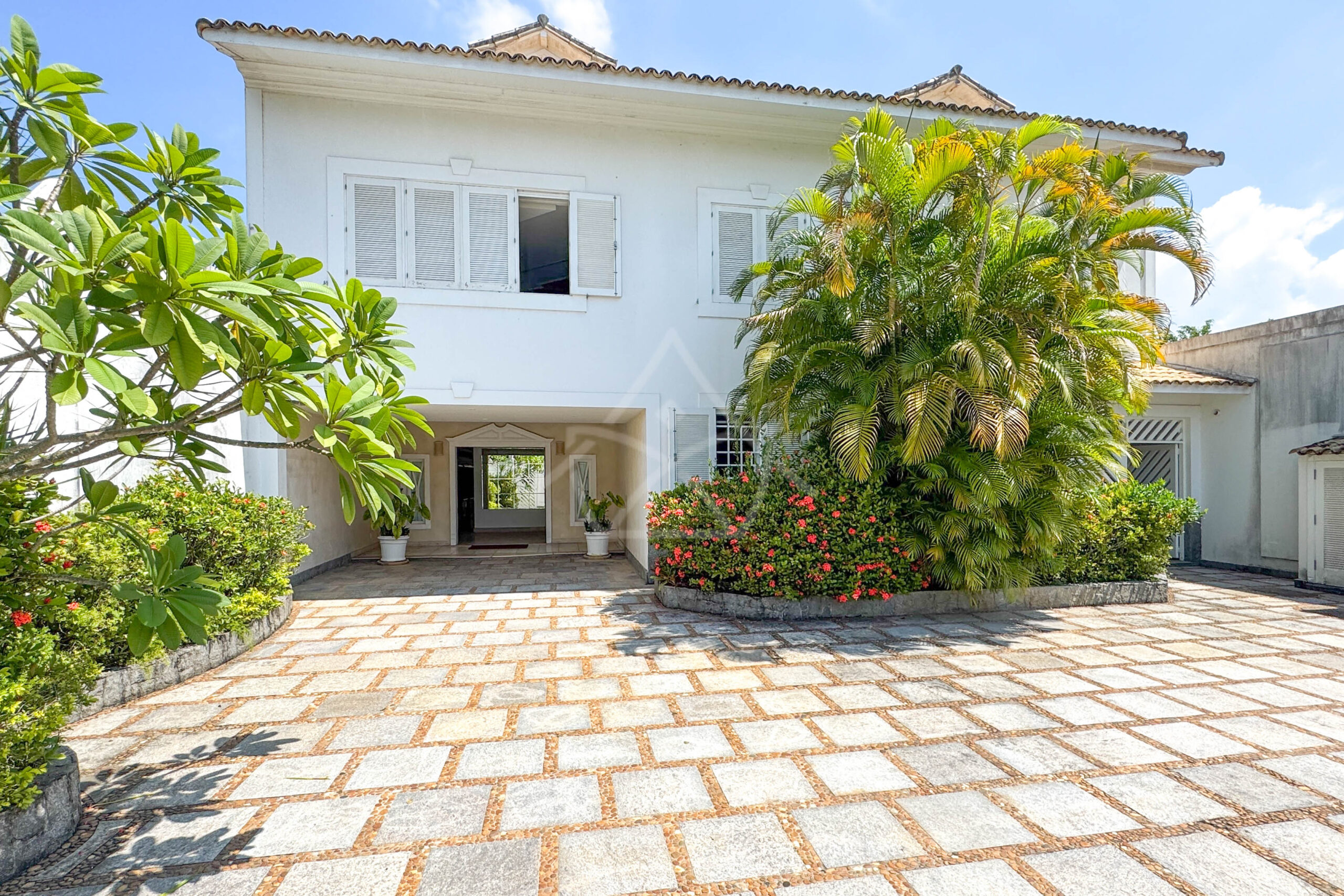 Casa Duplex à Venda no Lafayette, na Barra da Tijuca - RH1485