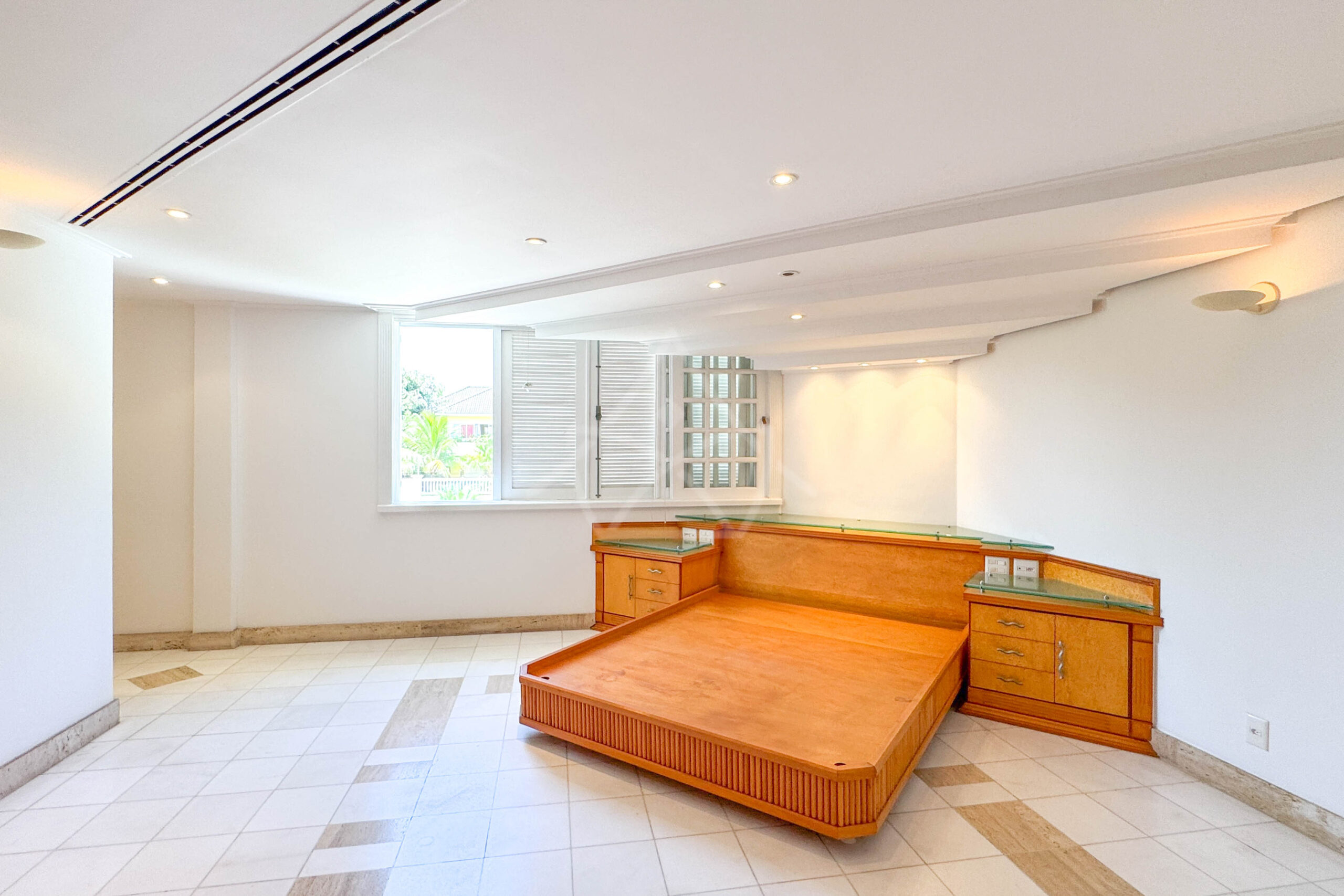 Casa Duplex à Venda no Lafayette, na Barra da Tijuca - RH1485