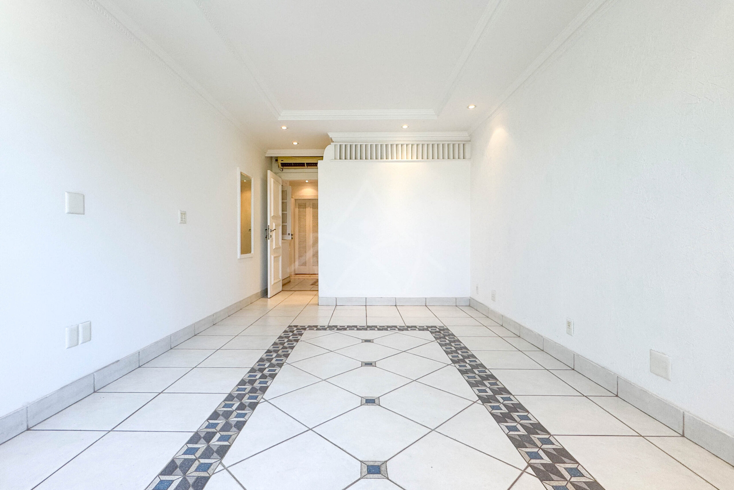 Casa Duplex à Venda no Lafayette, na Barra da Tijuca - RH1485