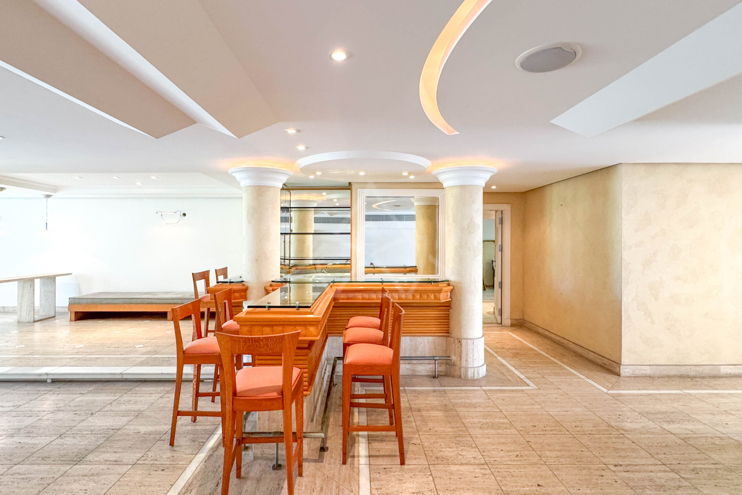 Casa Duplex à Venda no Lafayette, na Barra da Tijuca - RH1485