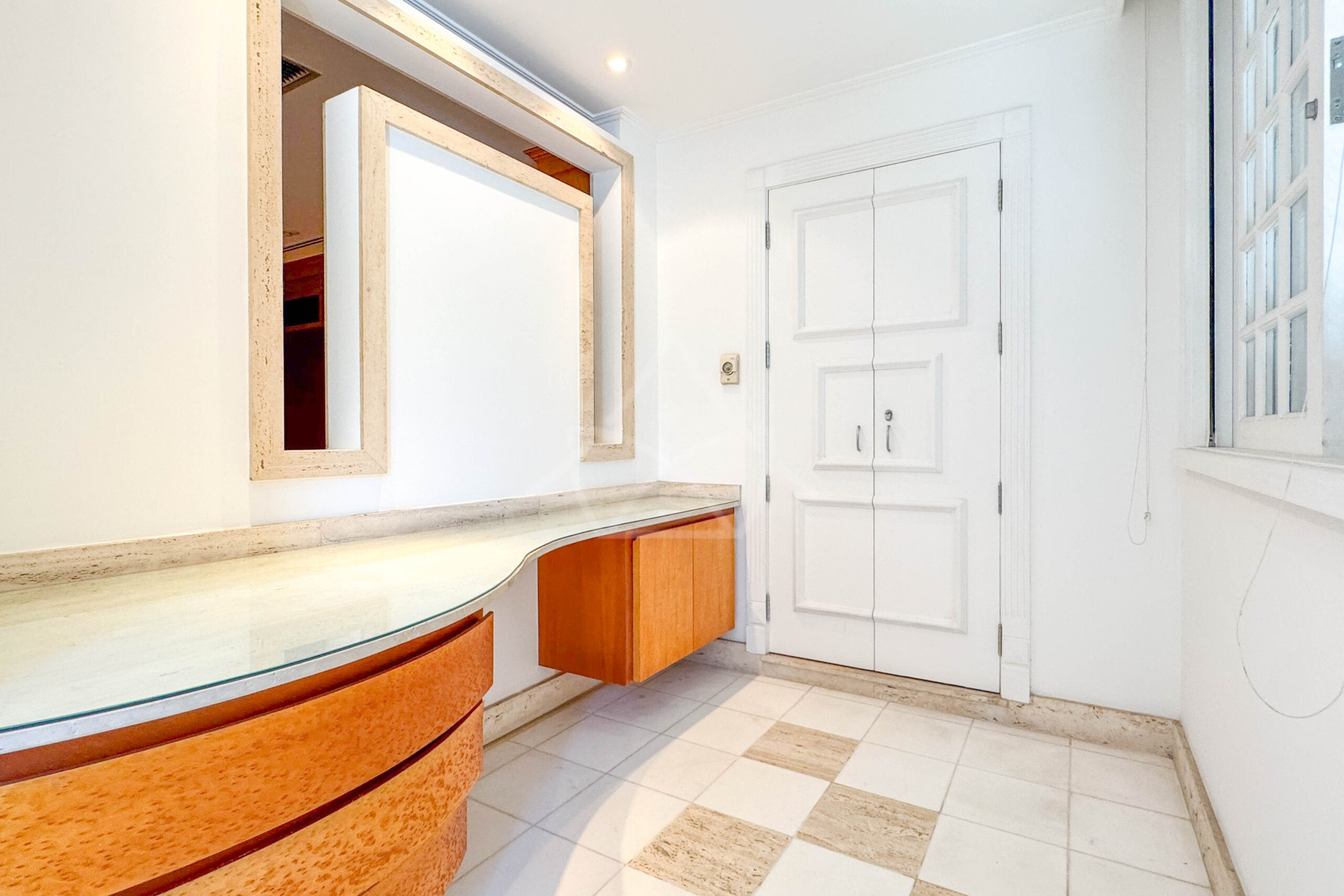 Casa Duplex à Venda no Lafayette, na Barra da Tijuca - RH1485