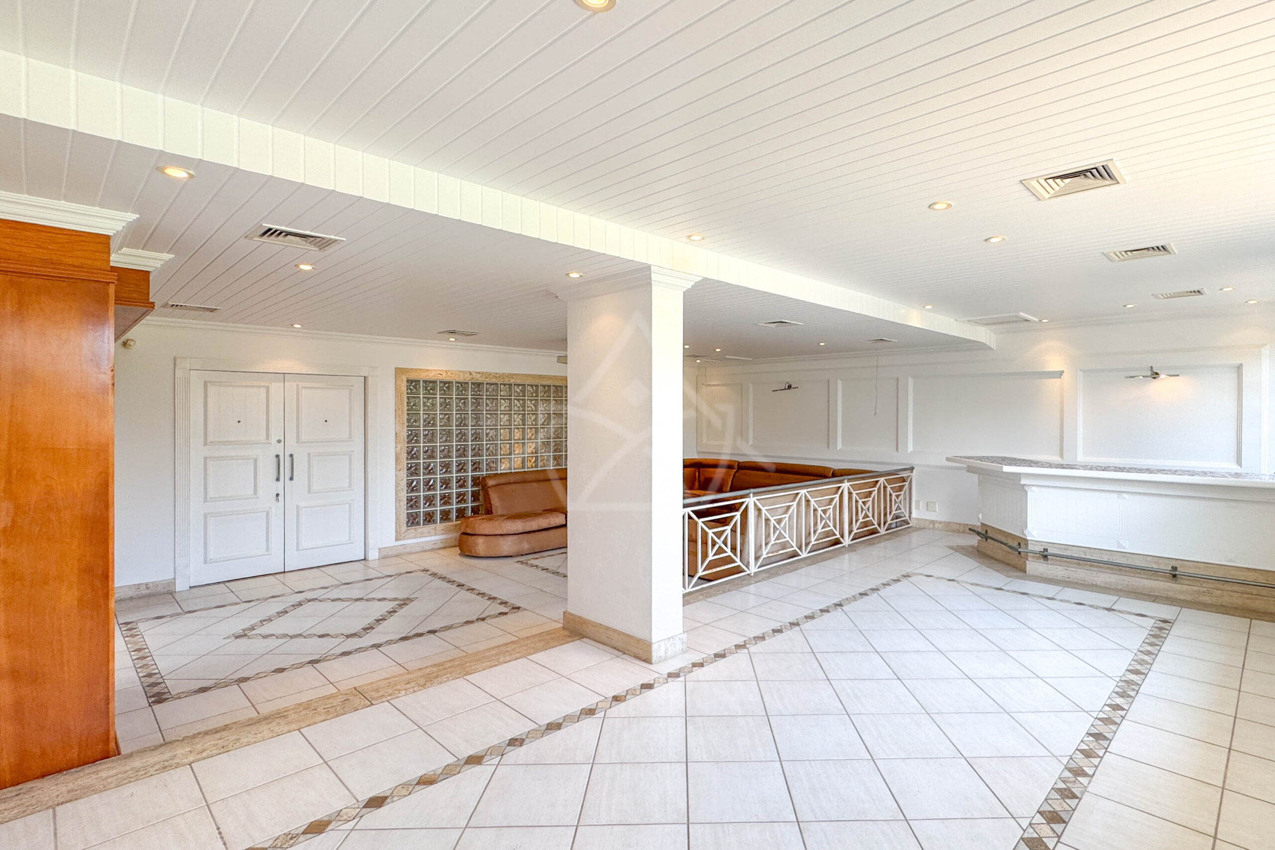 Casa Duplex à Venda no Lafayette, na Barra da Tijuca - RH1485