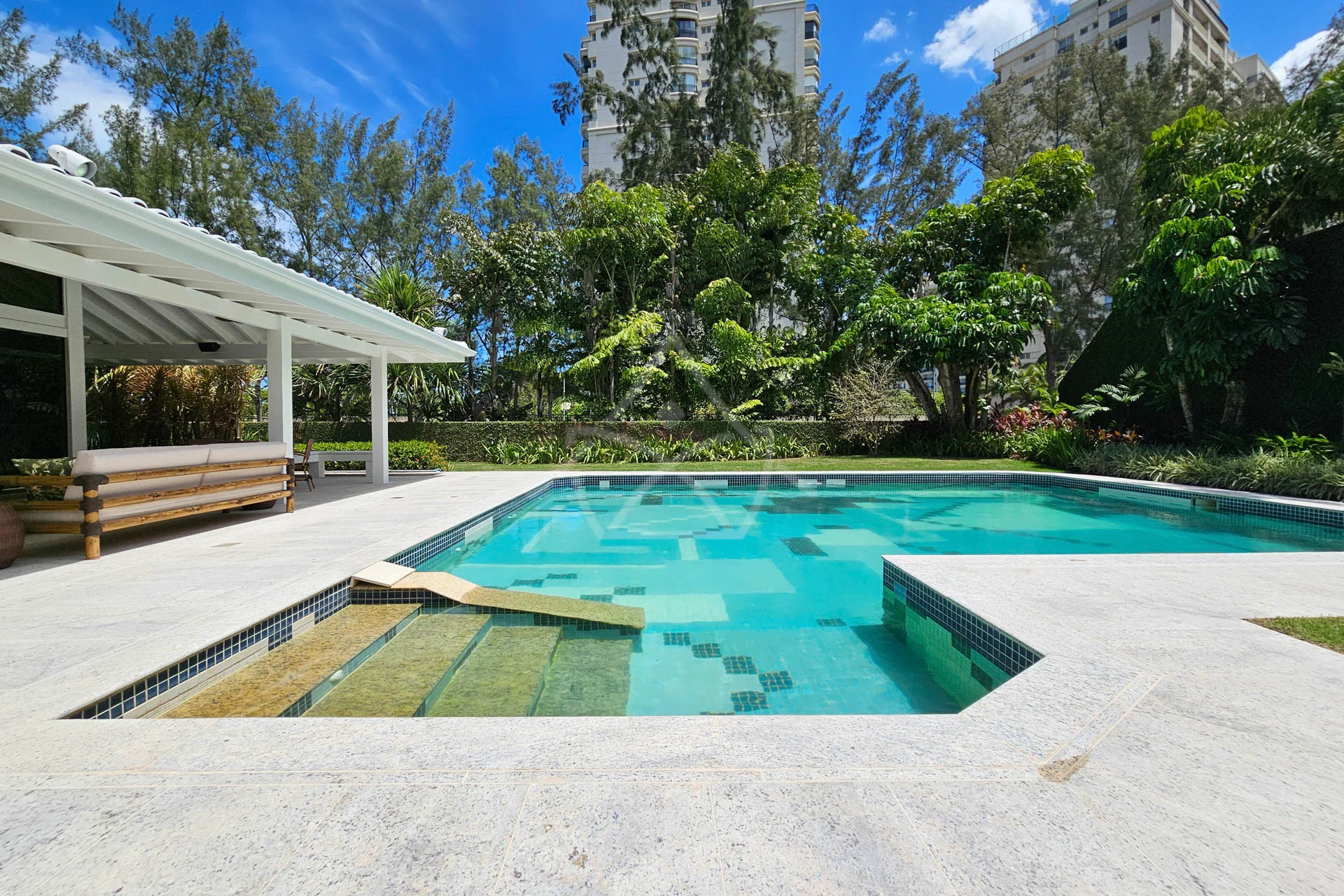 Casa no Malibu À Venda