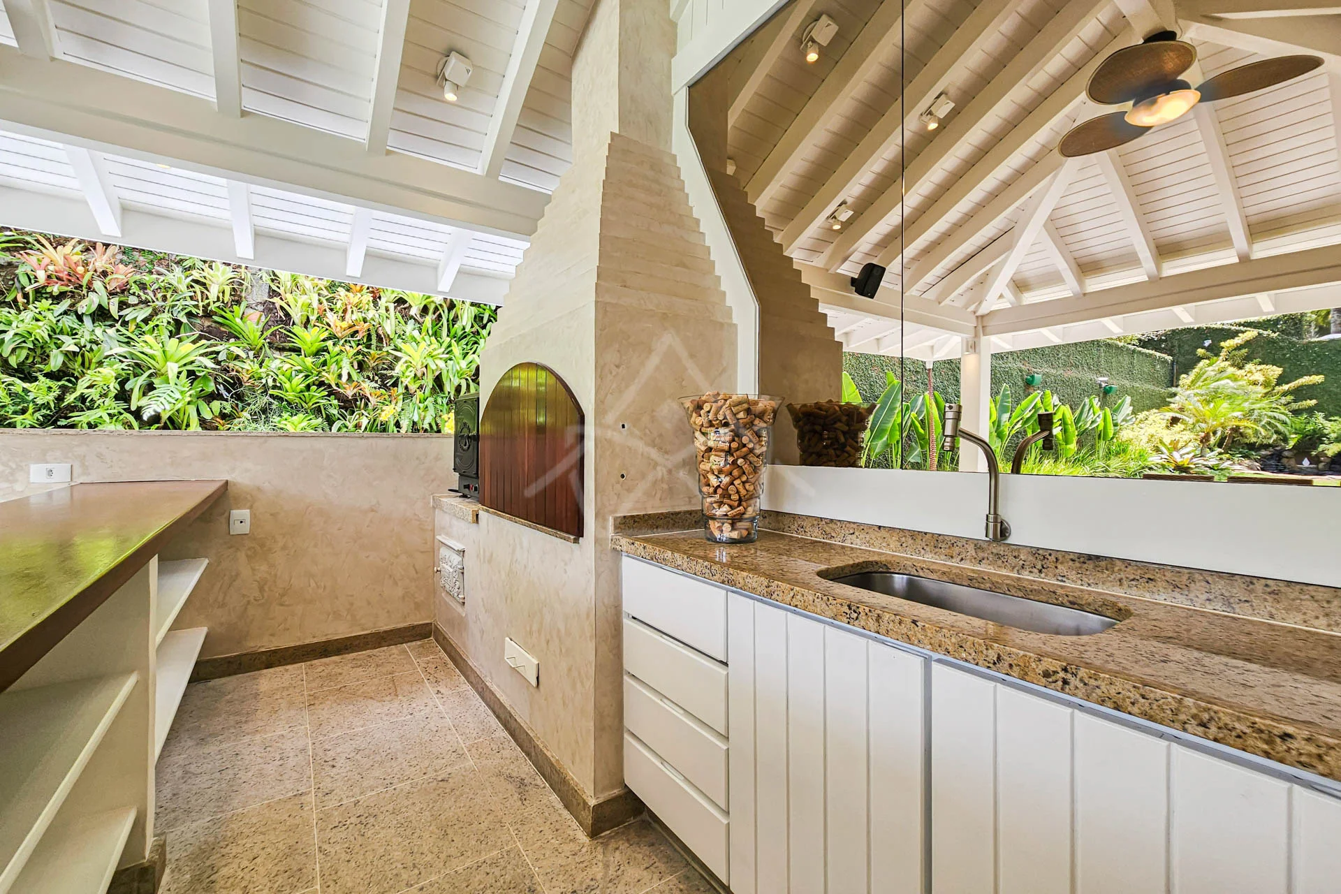 Casa no Malibu À Venda
